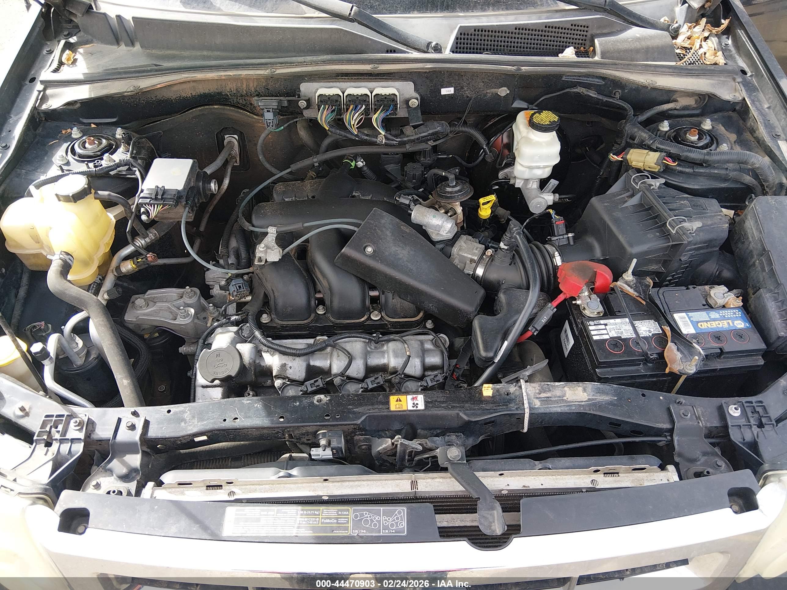 FORD ESCAPE image 10