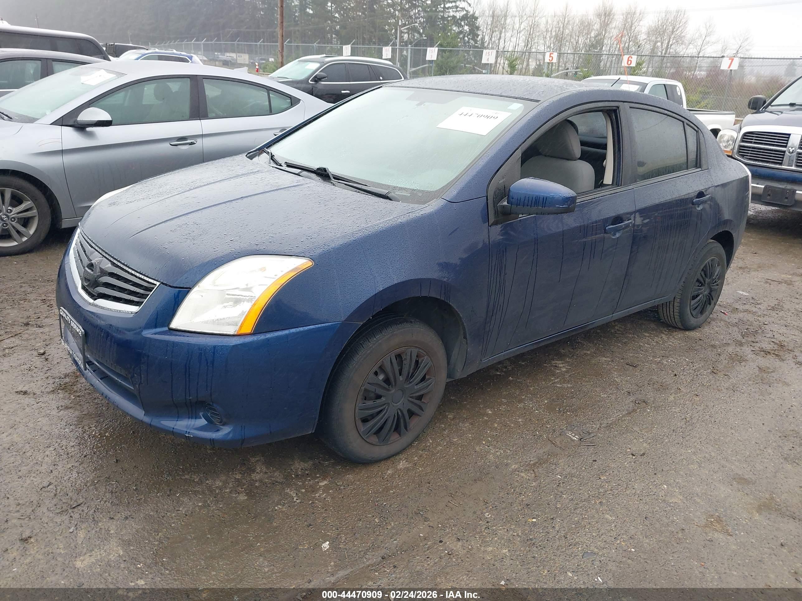 NISSAN SENTRA image 2