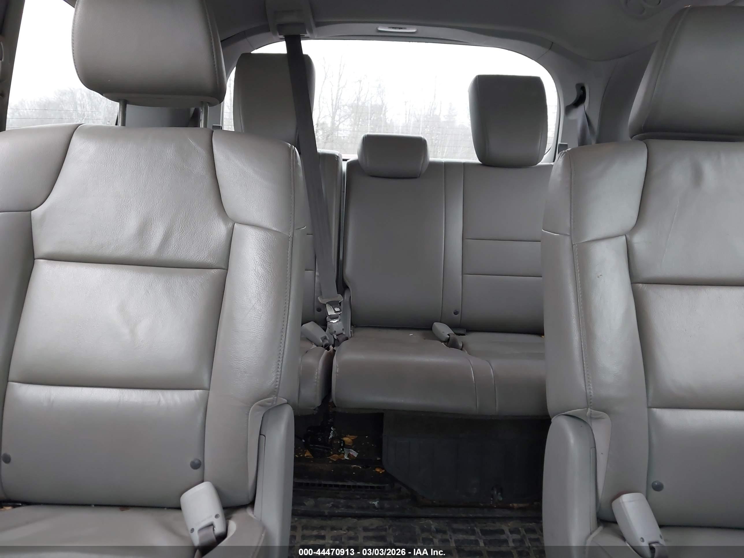 HONDA ODYSSEY image 8