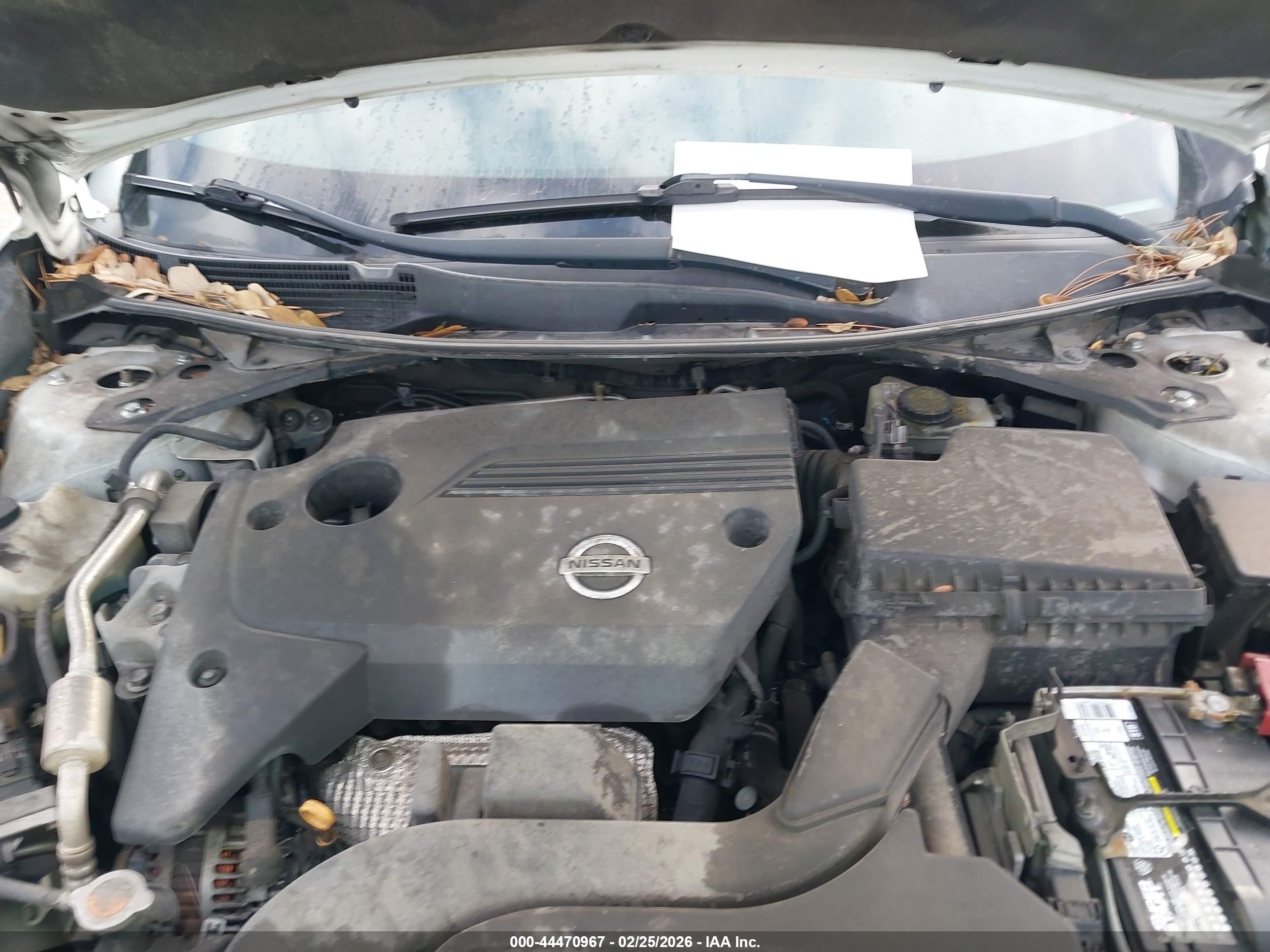 NISSAN ALTIMA image 10