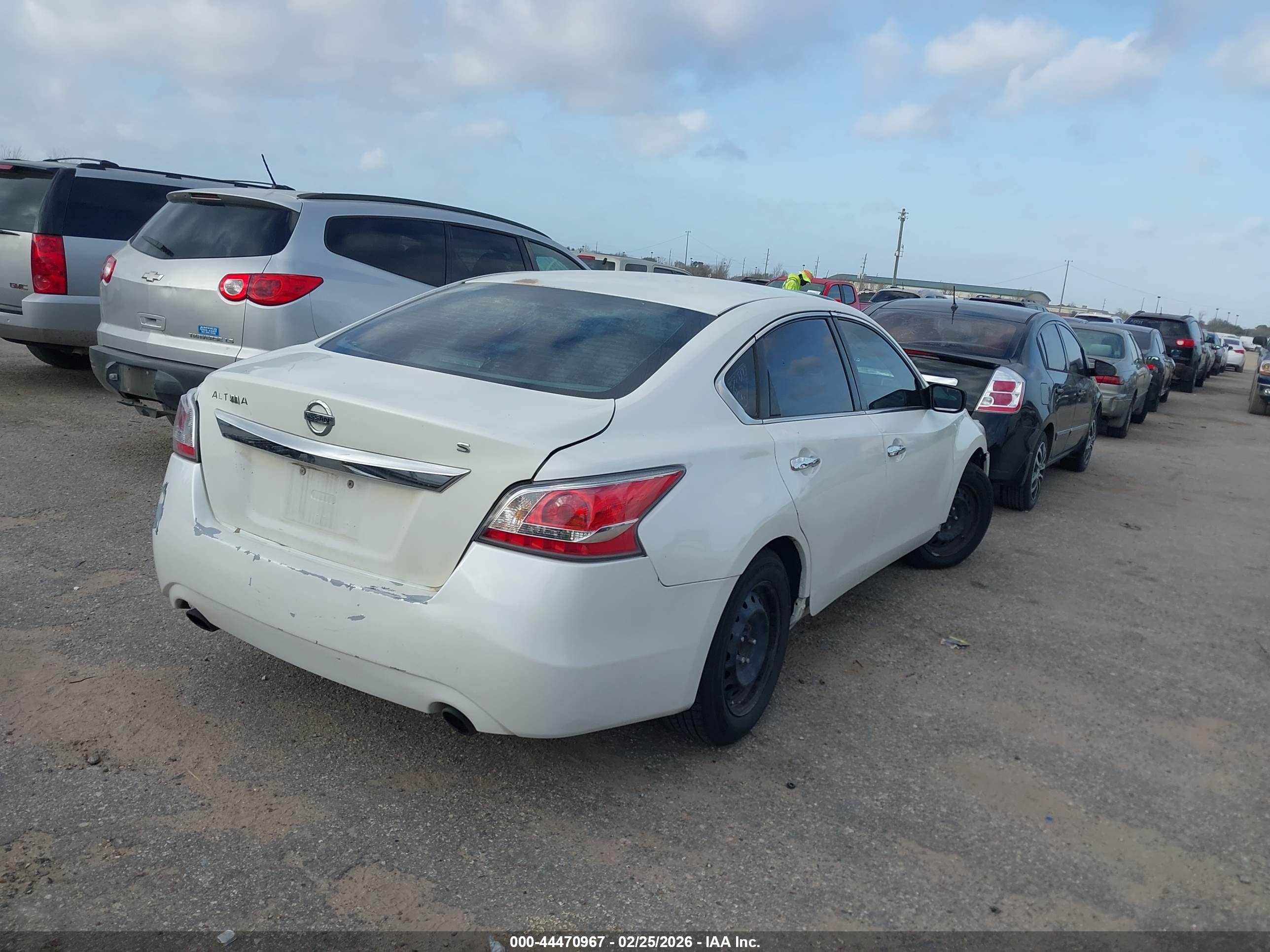 NISSAN ALTIMA image 4