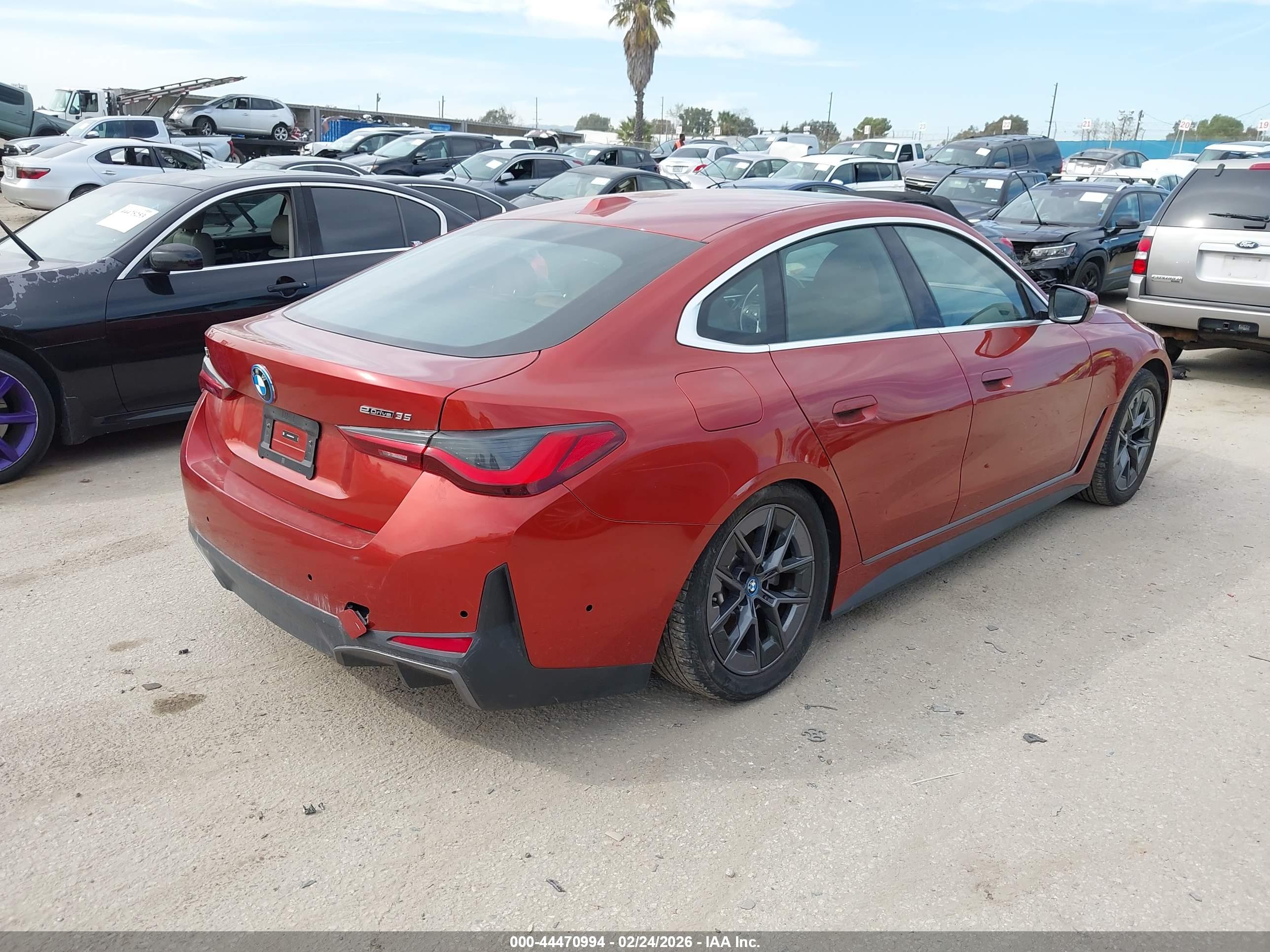 BMW I4 image 4
