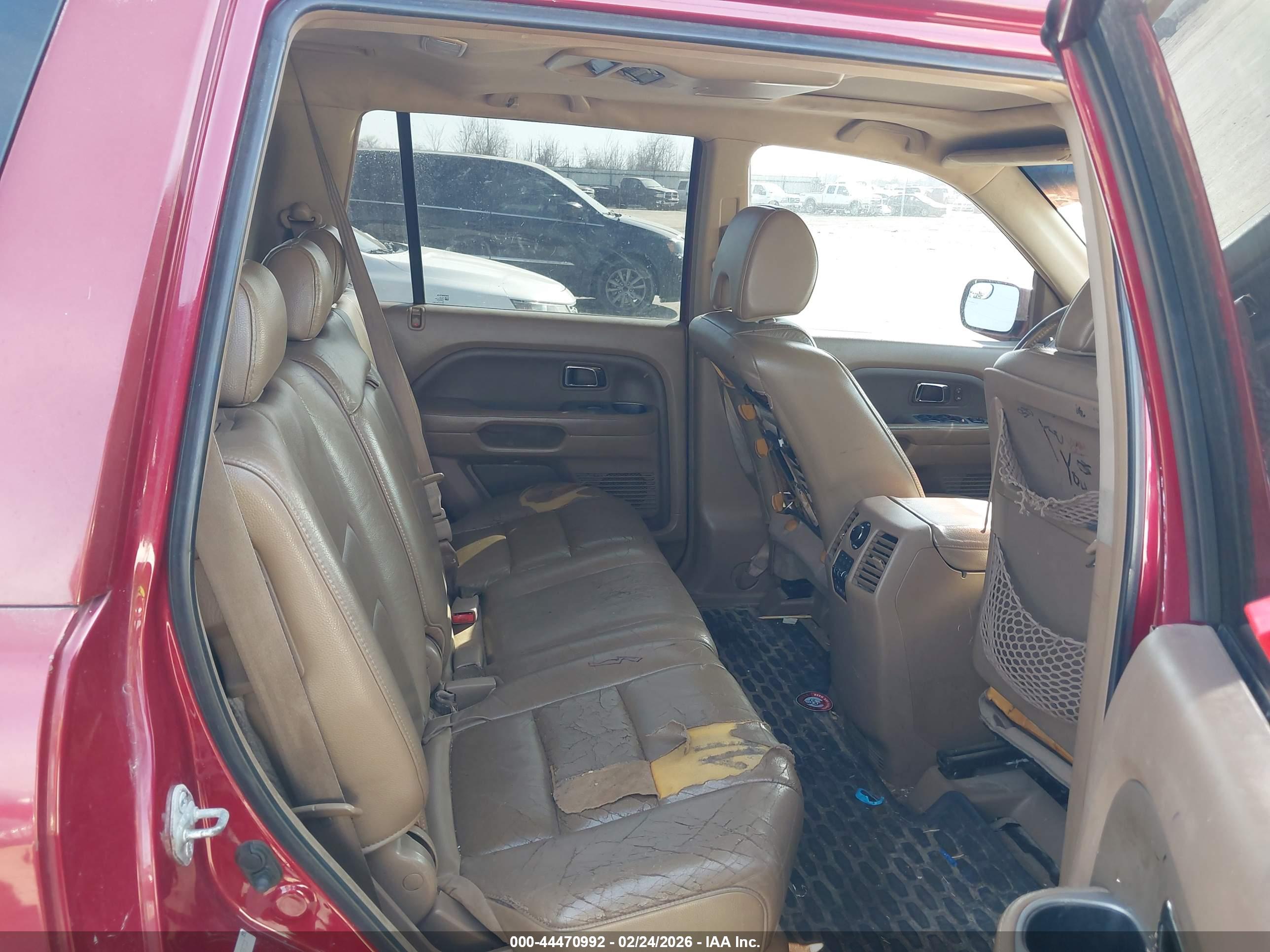 HONDA PILOT image 8