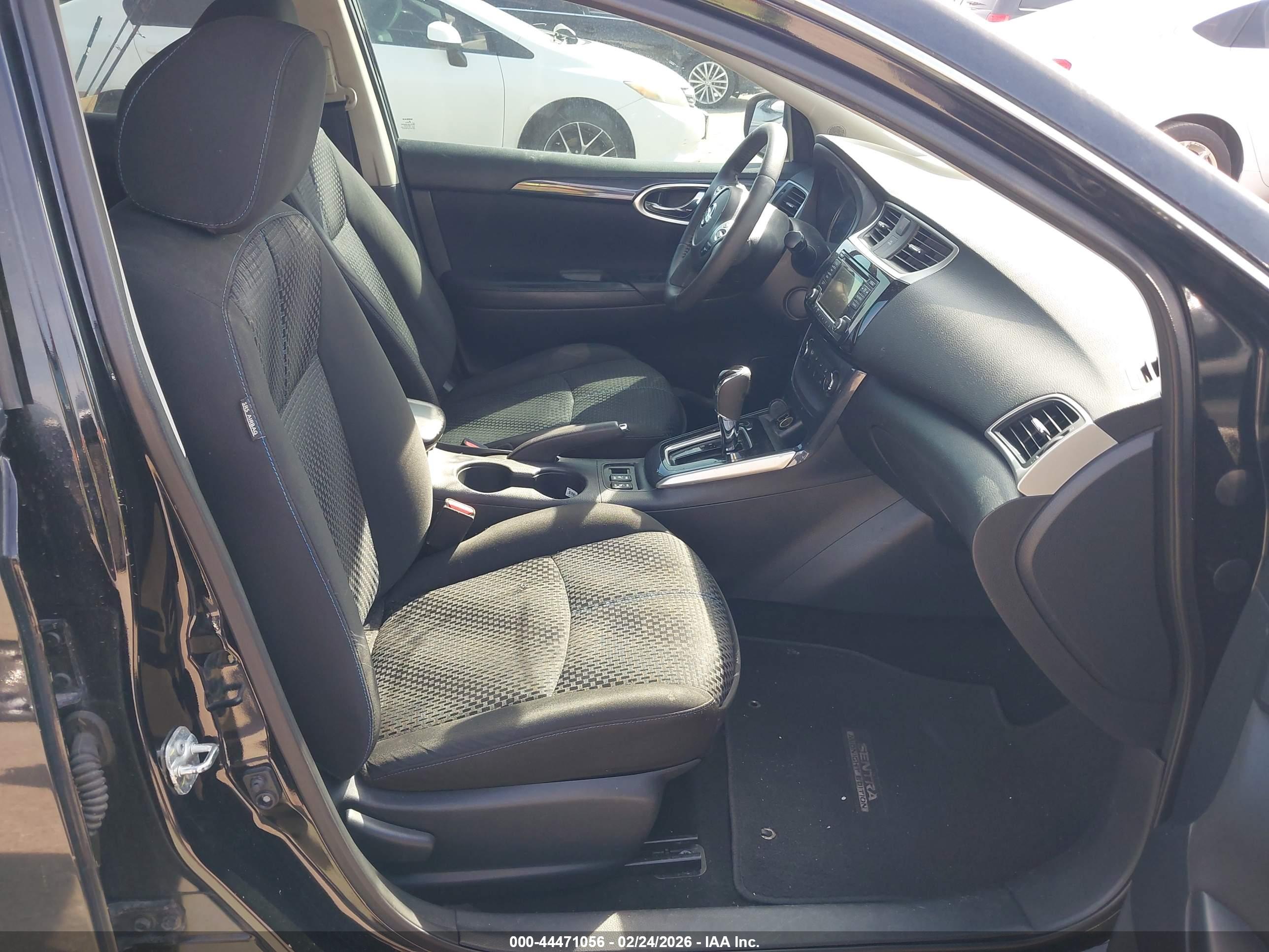 NISSAN SENTRA image 5