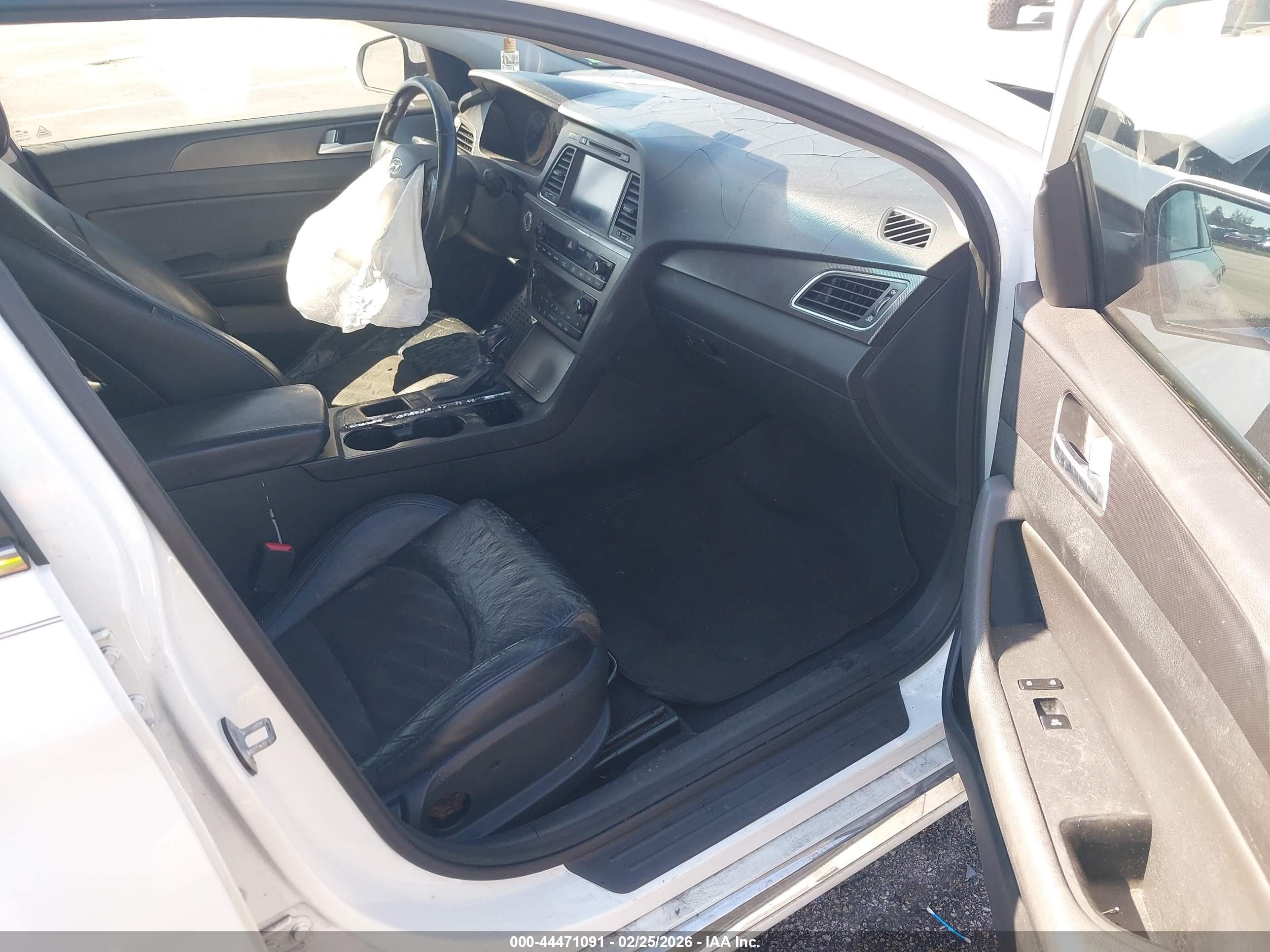 HYUNDAI SONATA image 5