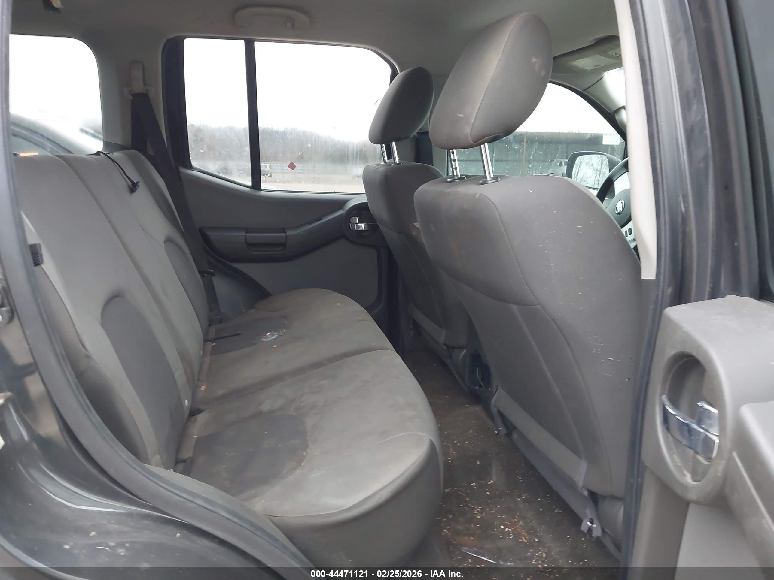 NISSAN XTERRA image 8