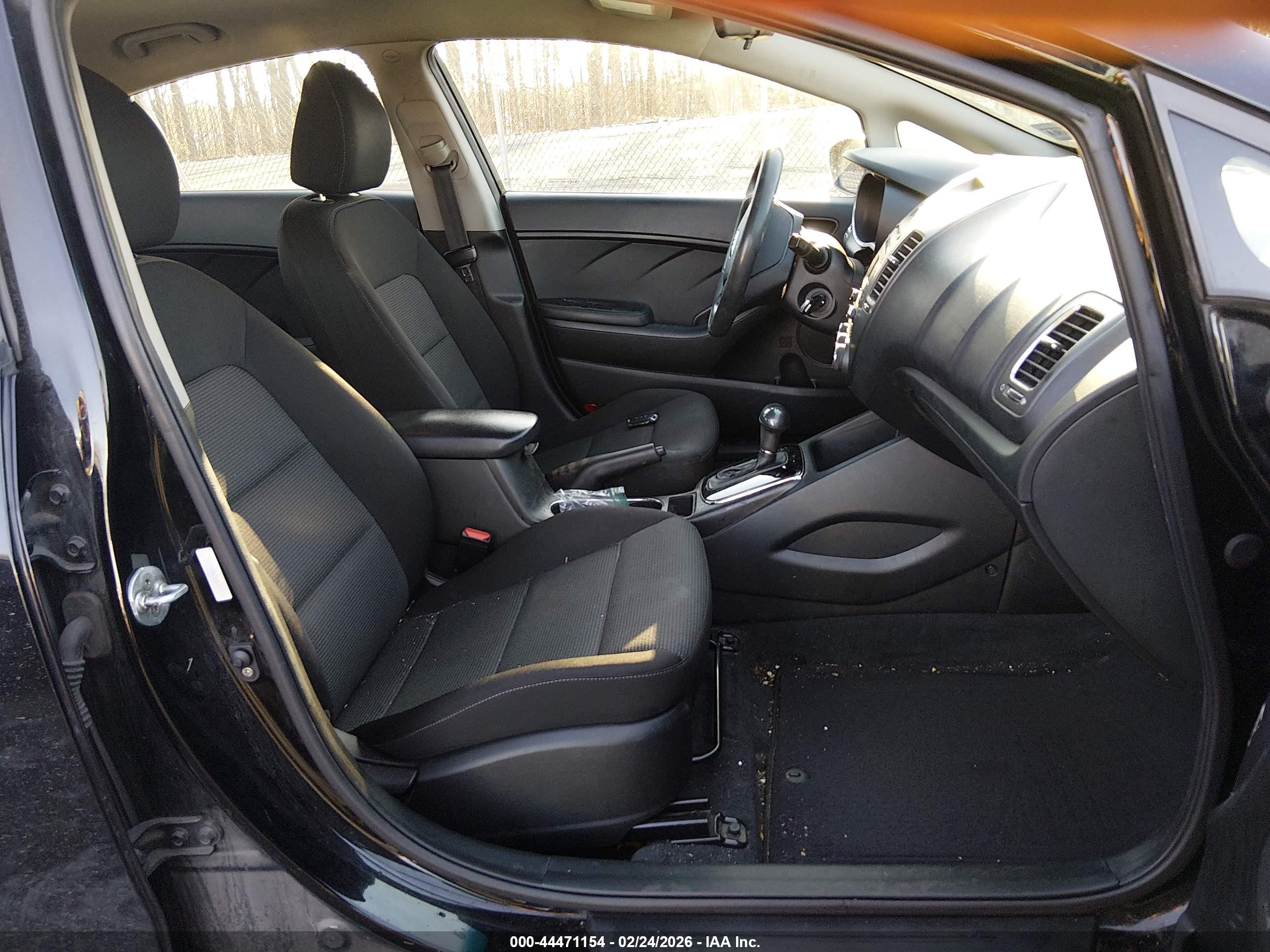 KIA FORTE image 5