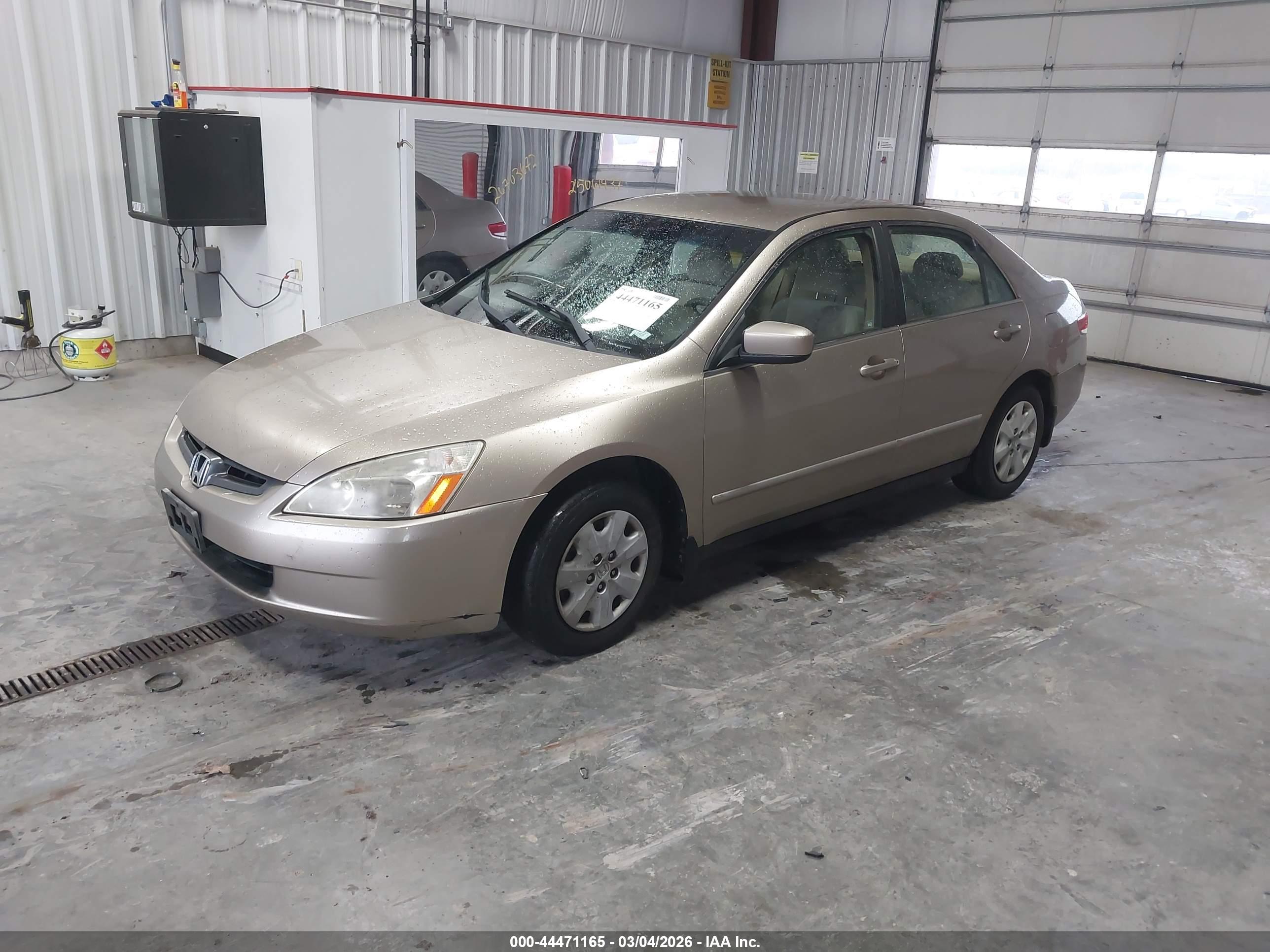 HONDA ACCORD image 2