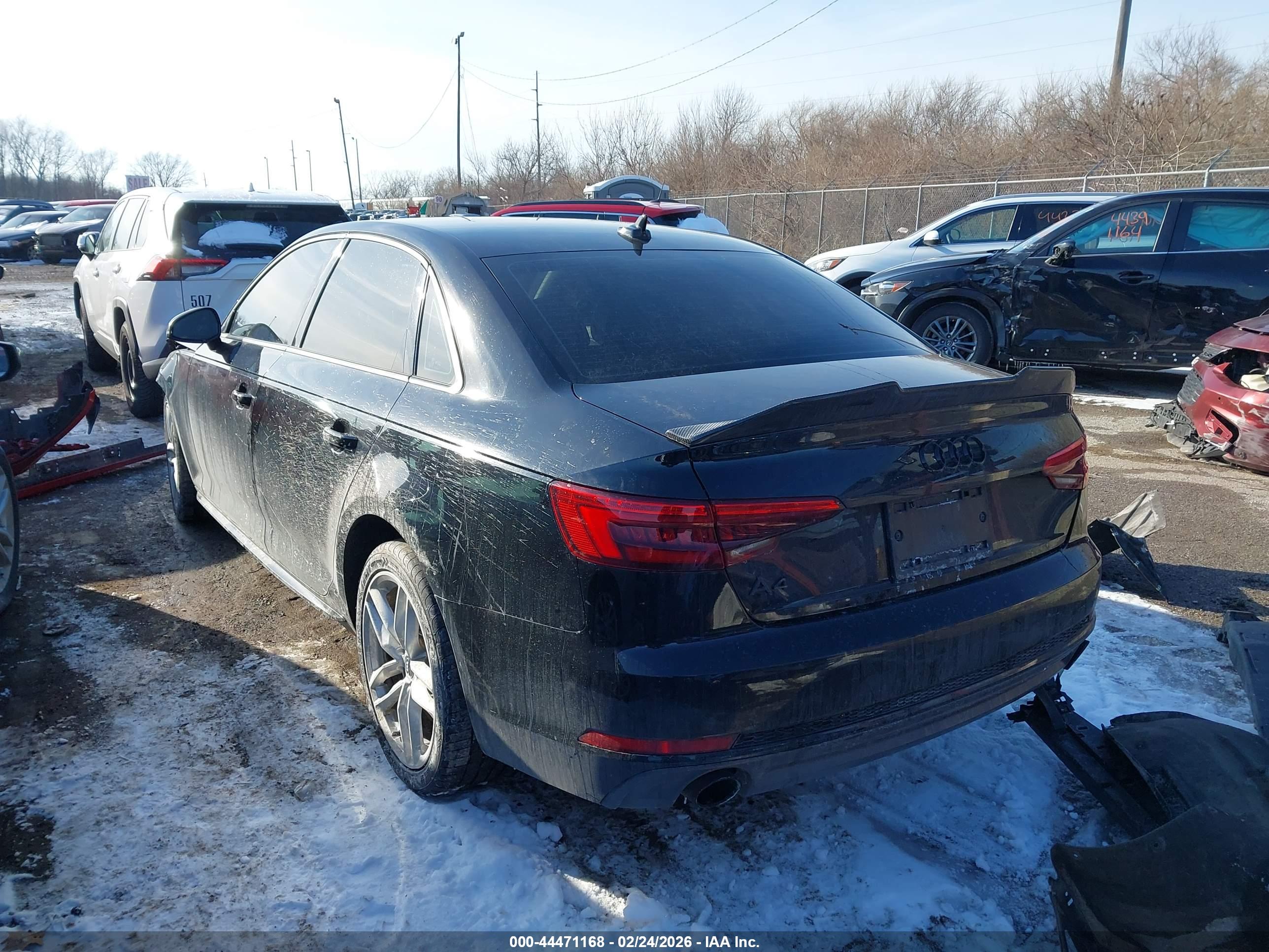 AUDI A4 image 3