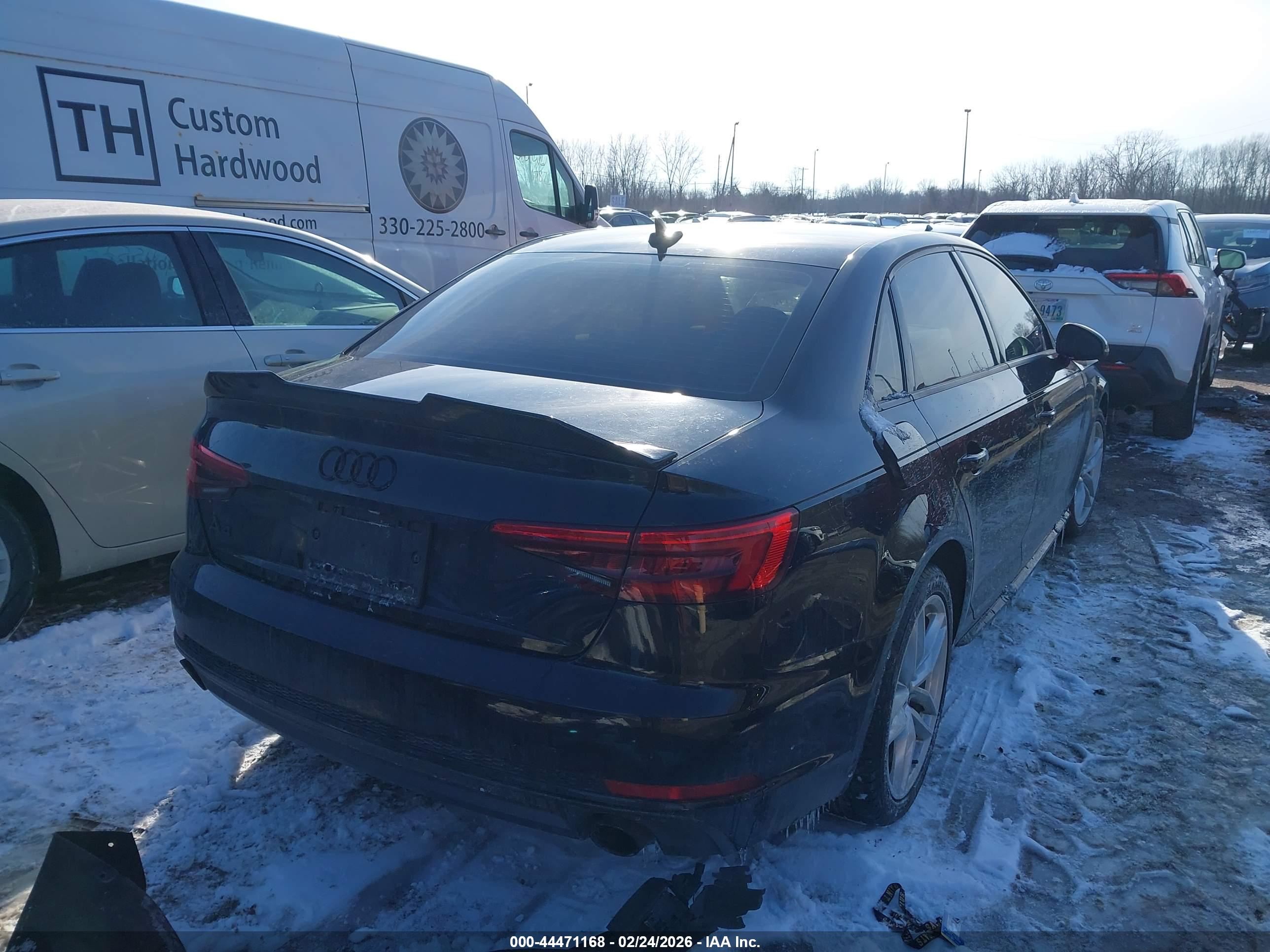 AUDI A4 image 4