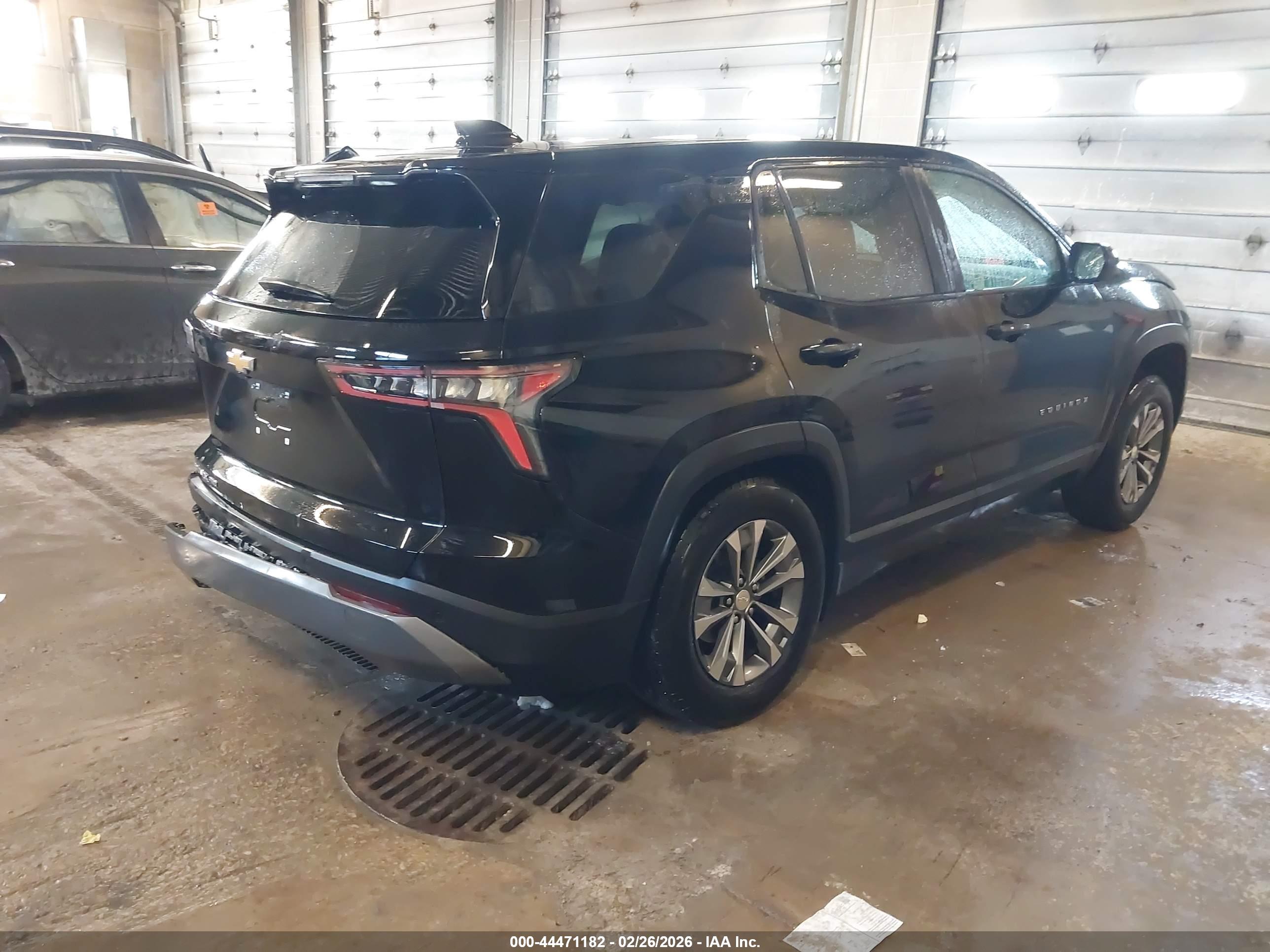 CHEVROLET EQUINOX image 4