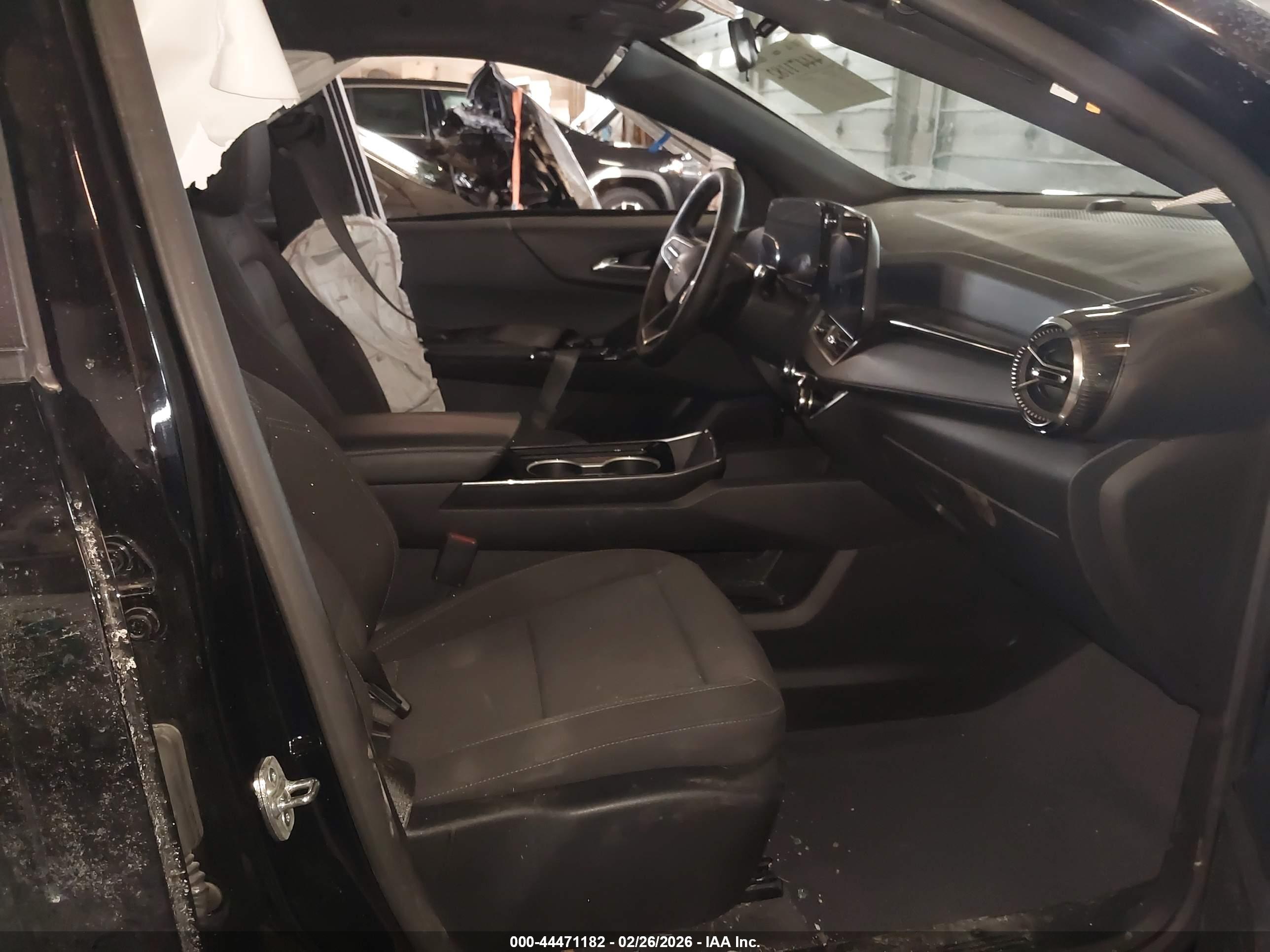 CHEVROLET EQUINOX image 5