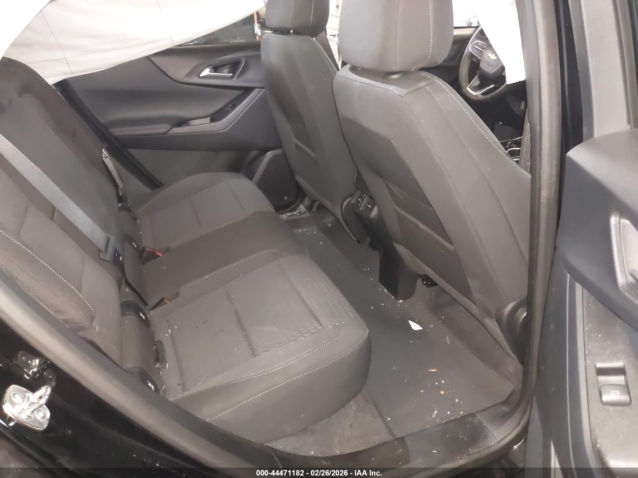 CHEVROLET EQUINOX image 8