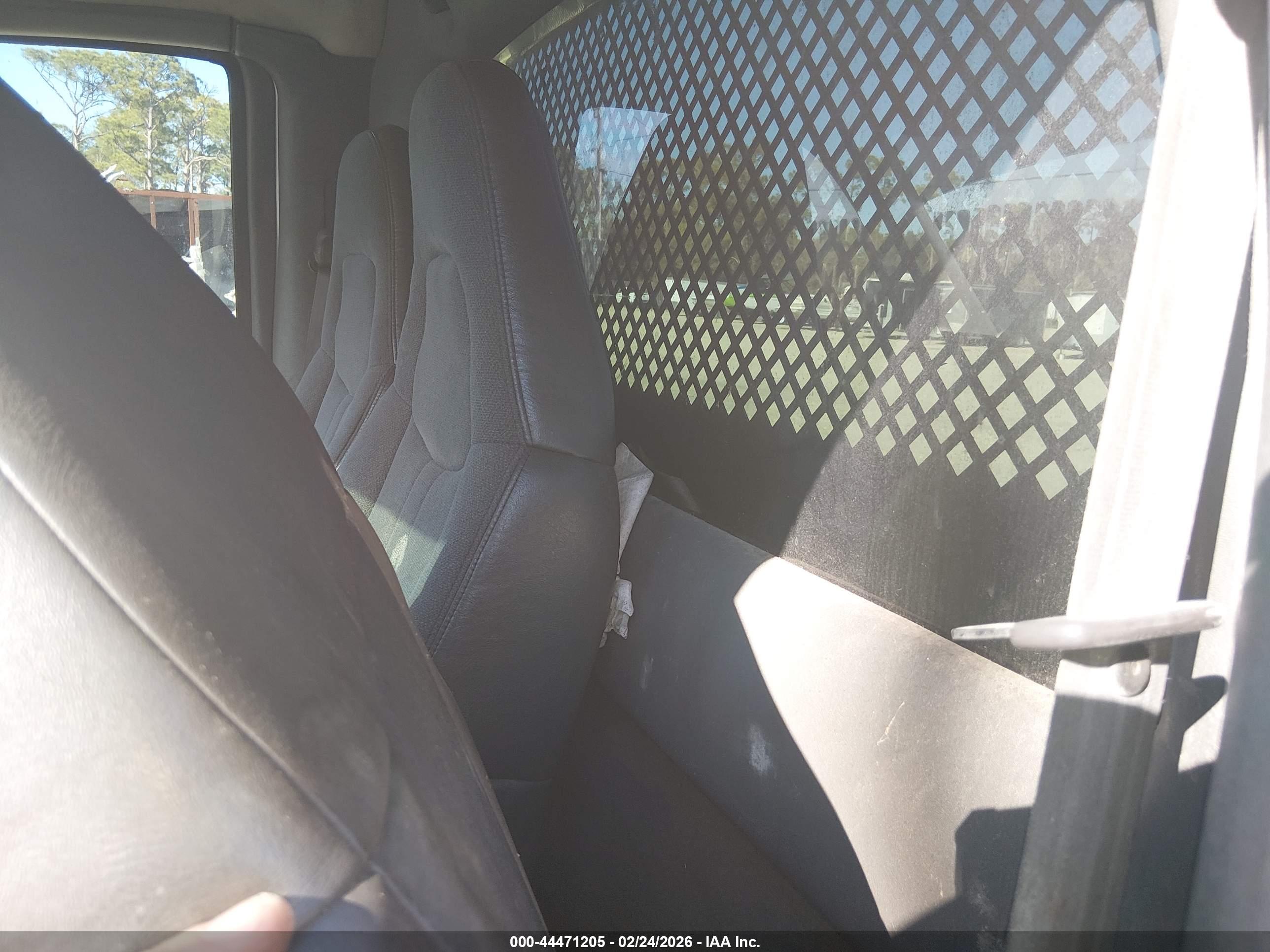 GMC C7500 image 8