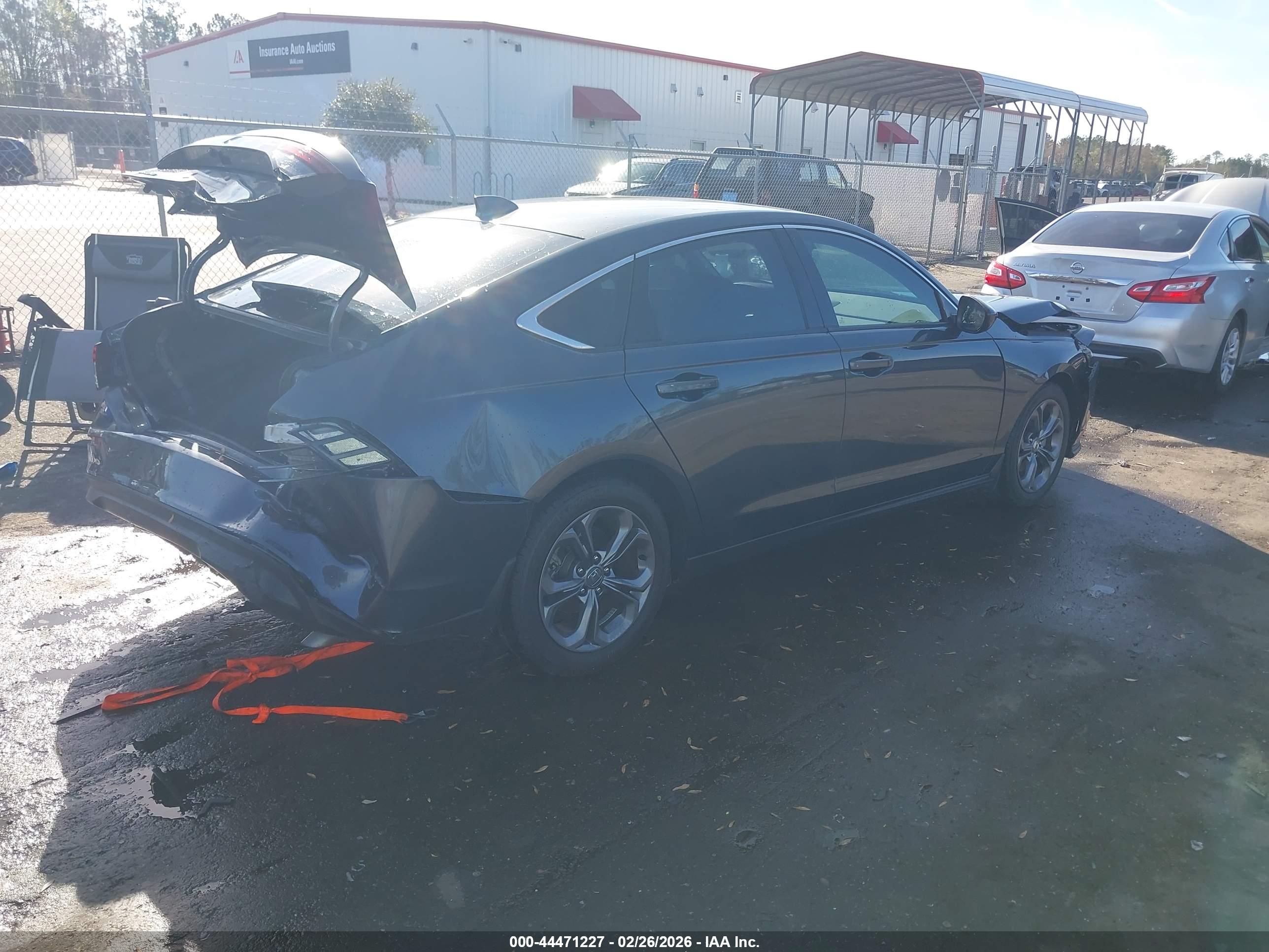HONDA ACCORD image 4