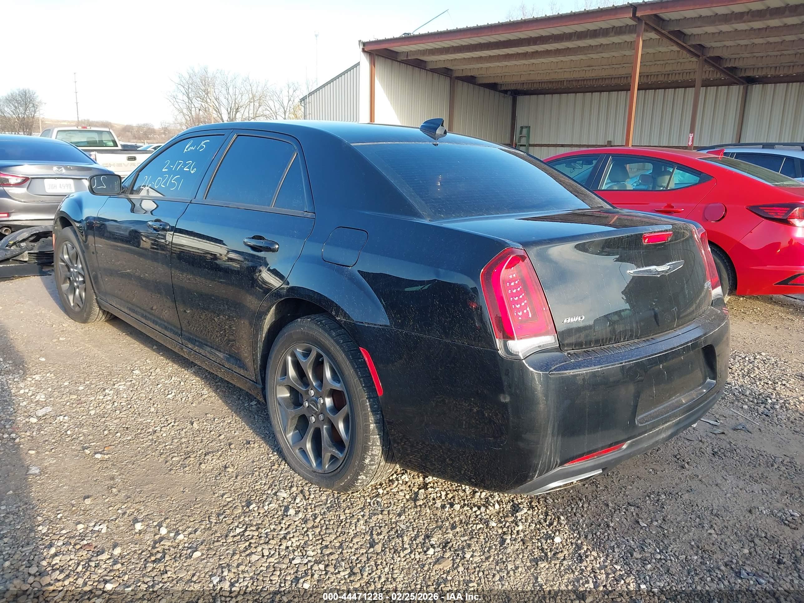 CHRYSLER 300 image 3