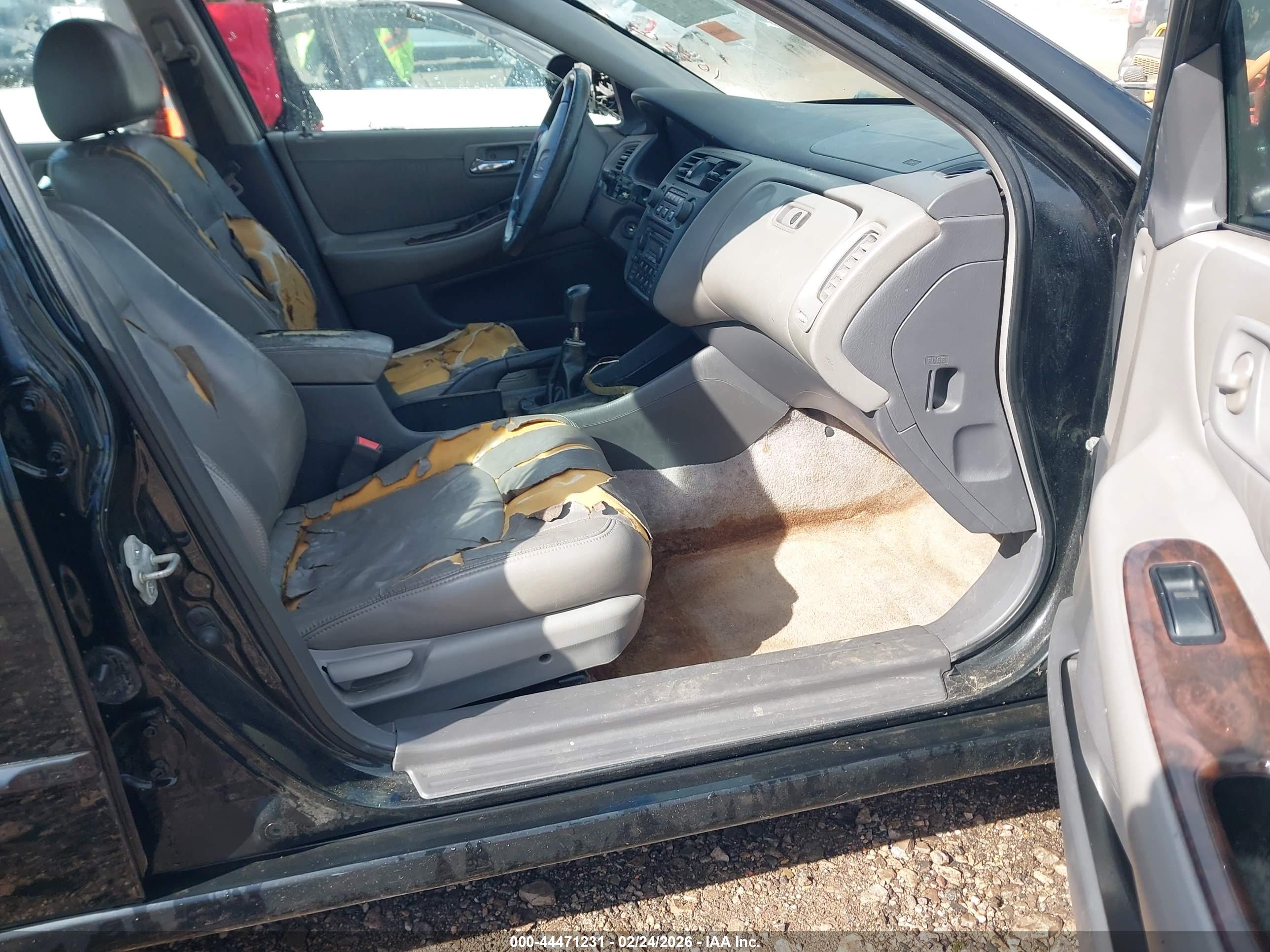 HONDA ACCORD image 5