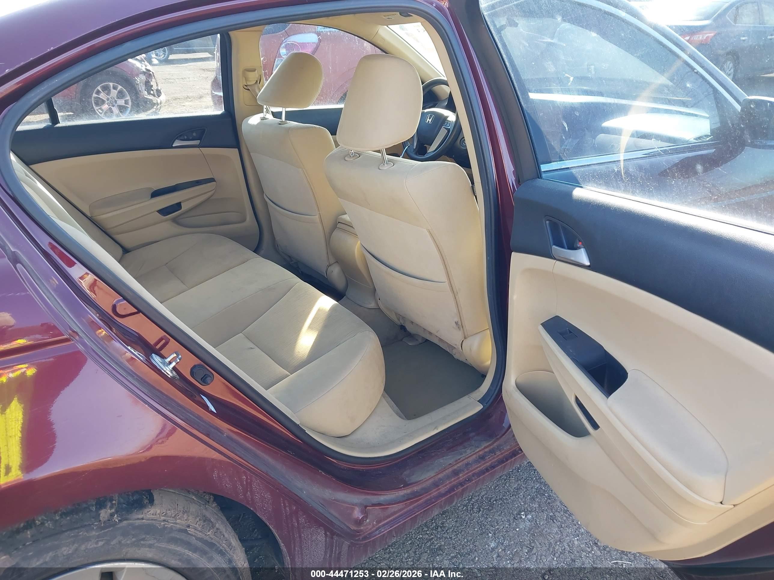 HONDA ACCORD image 8