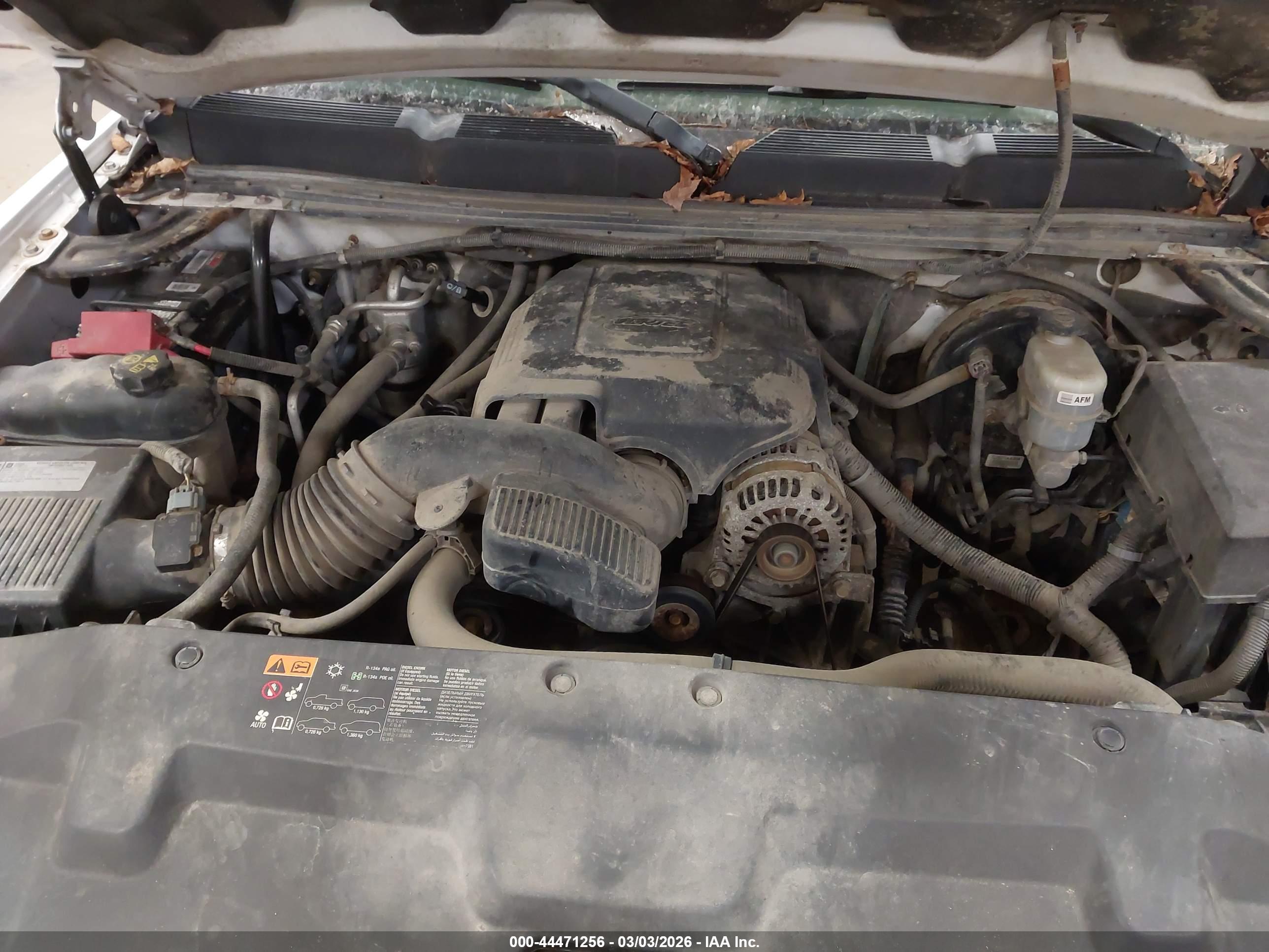 CHEVROLET SILVERADO image 10