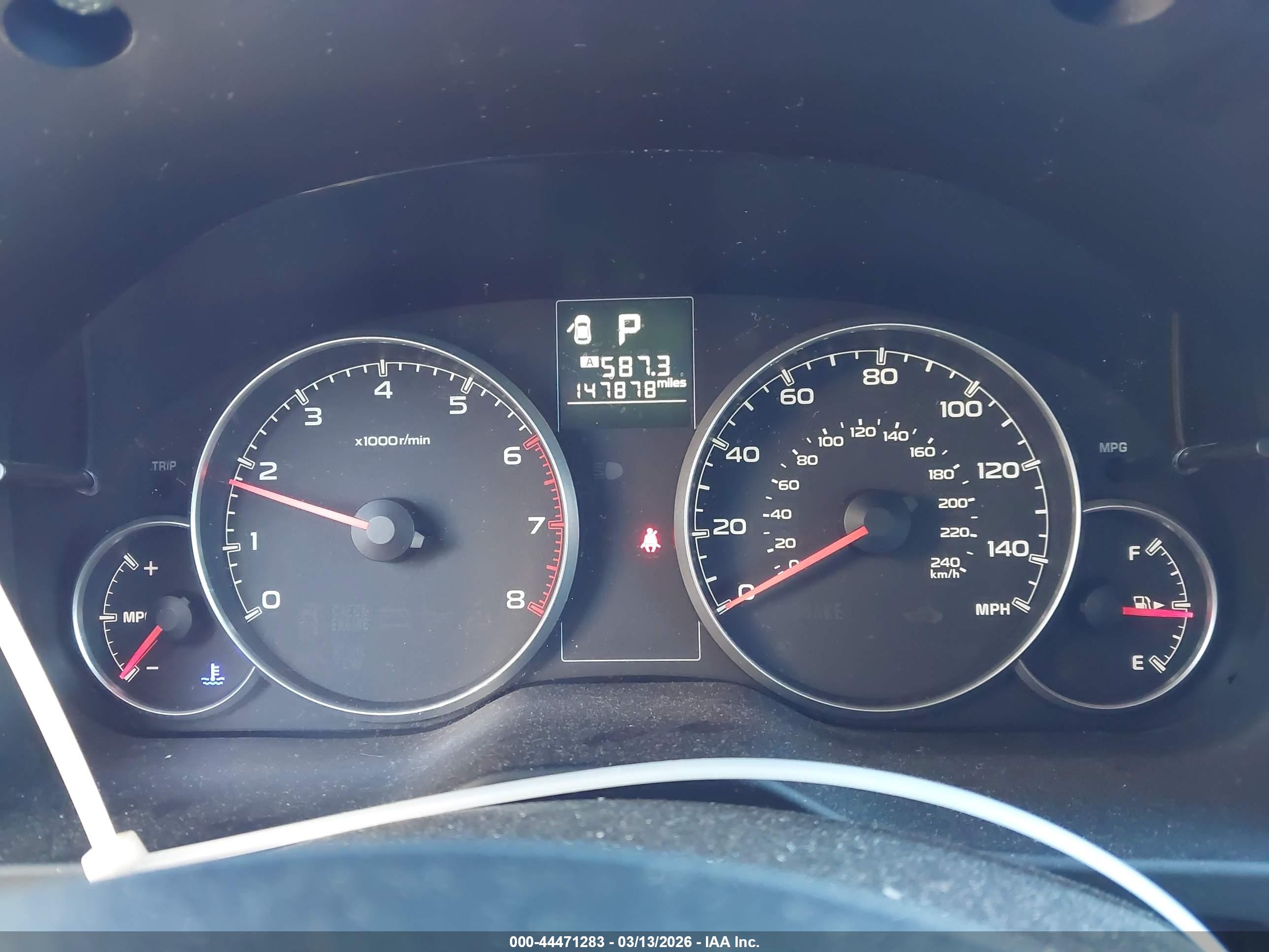 SUBARU OUTBACK image 7