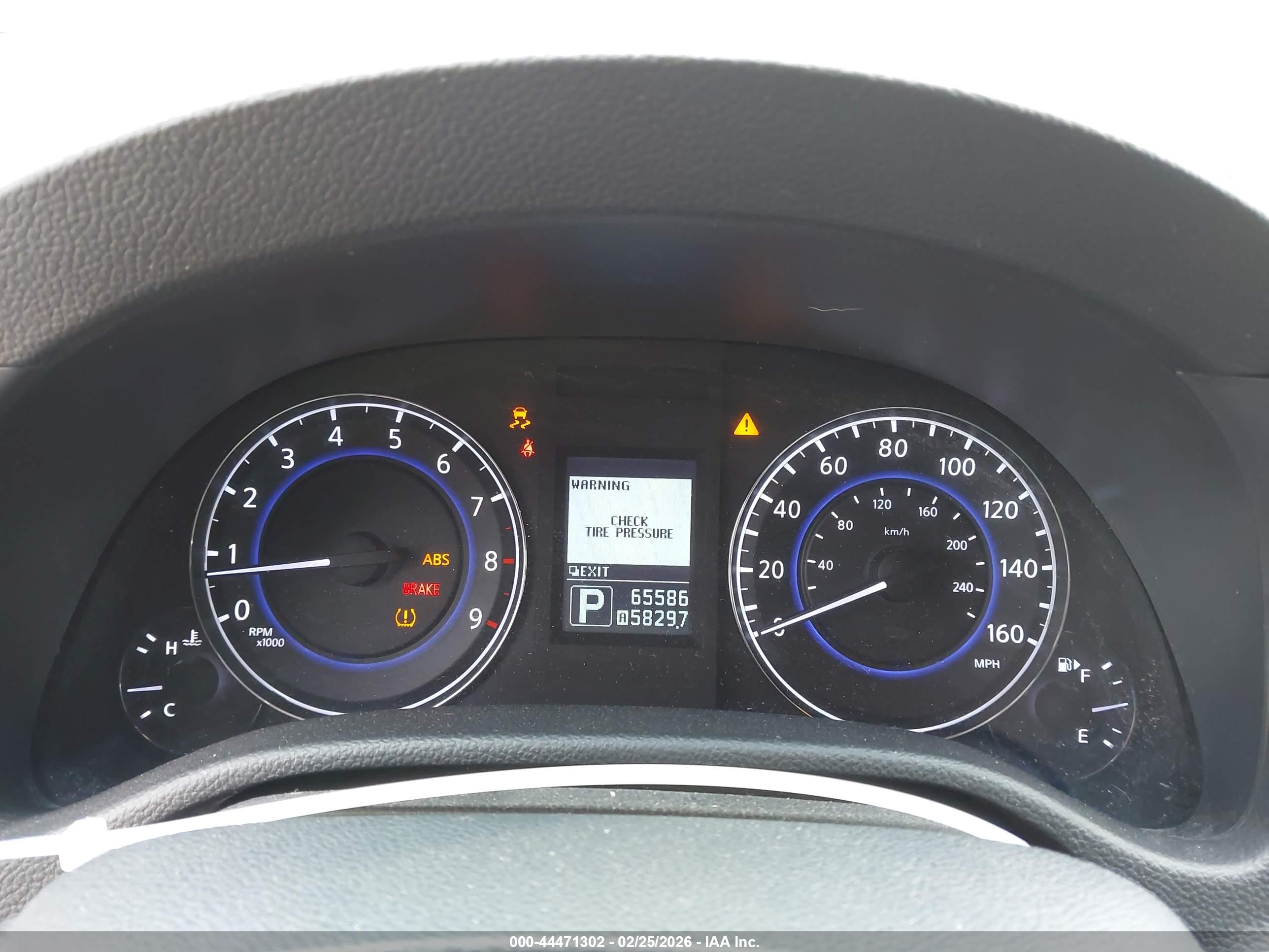 INFINITI G37 image 7