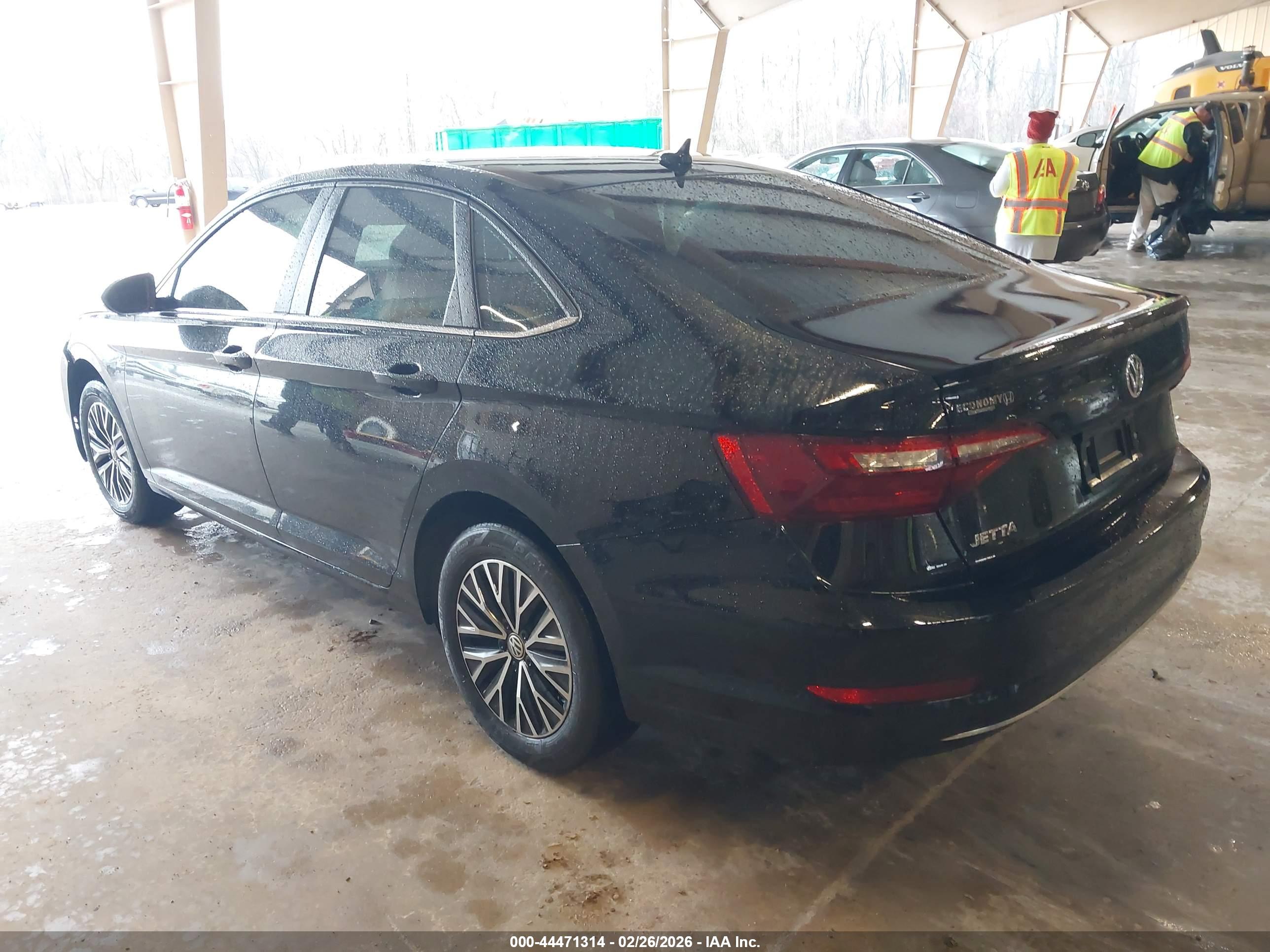 VOLKSWAGEN JETTA image 3