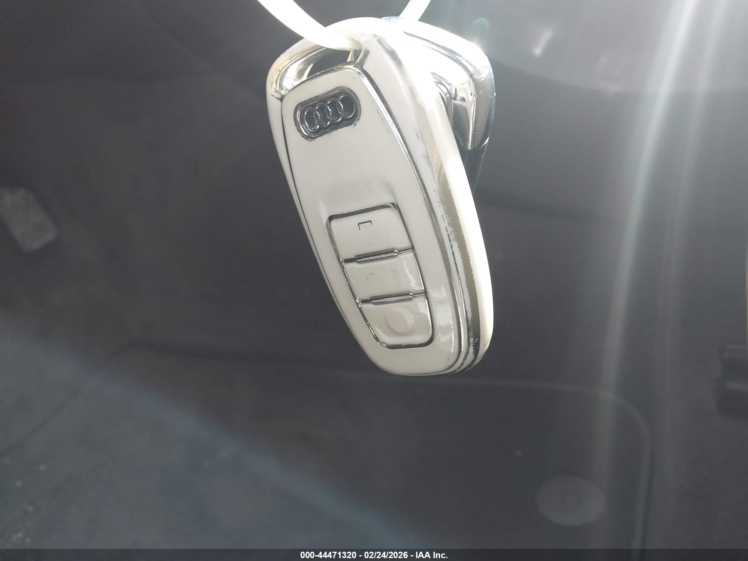 AUDI Q5 image 11