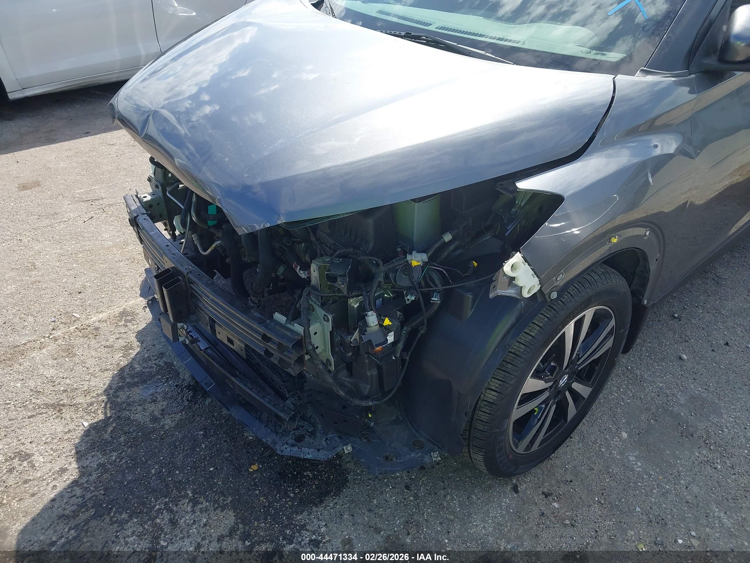 NISSAN KICKS image 6