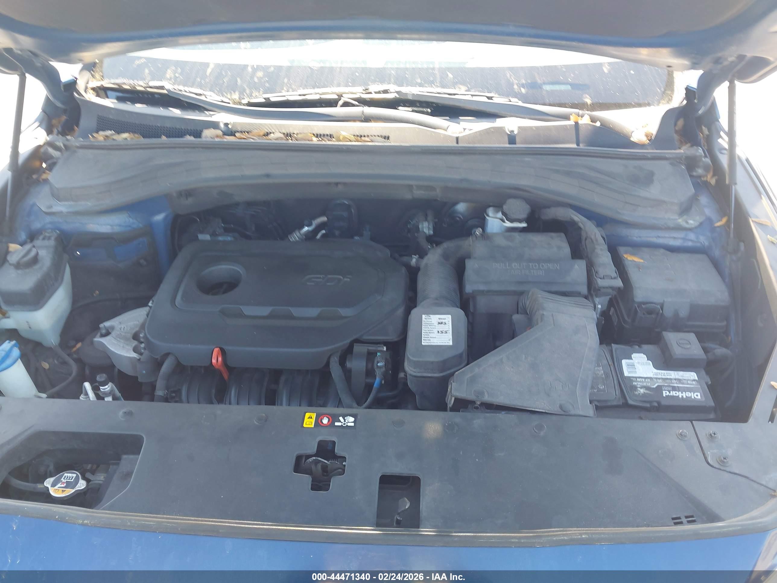 HYUNDAI SANTA image 10