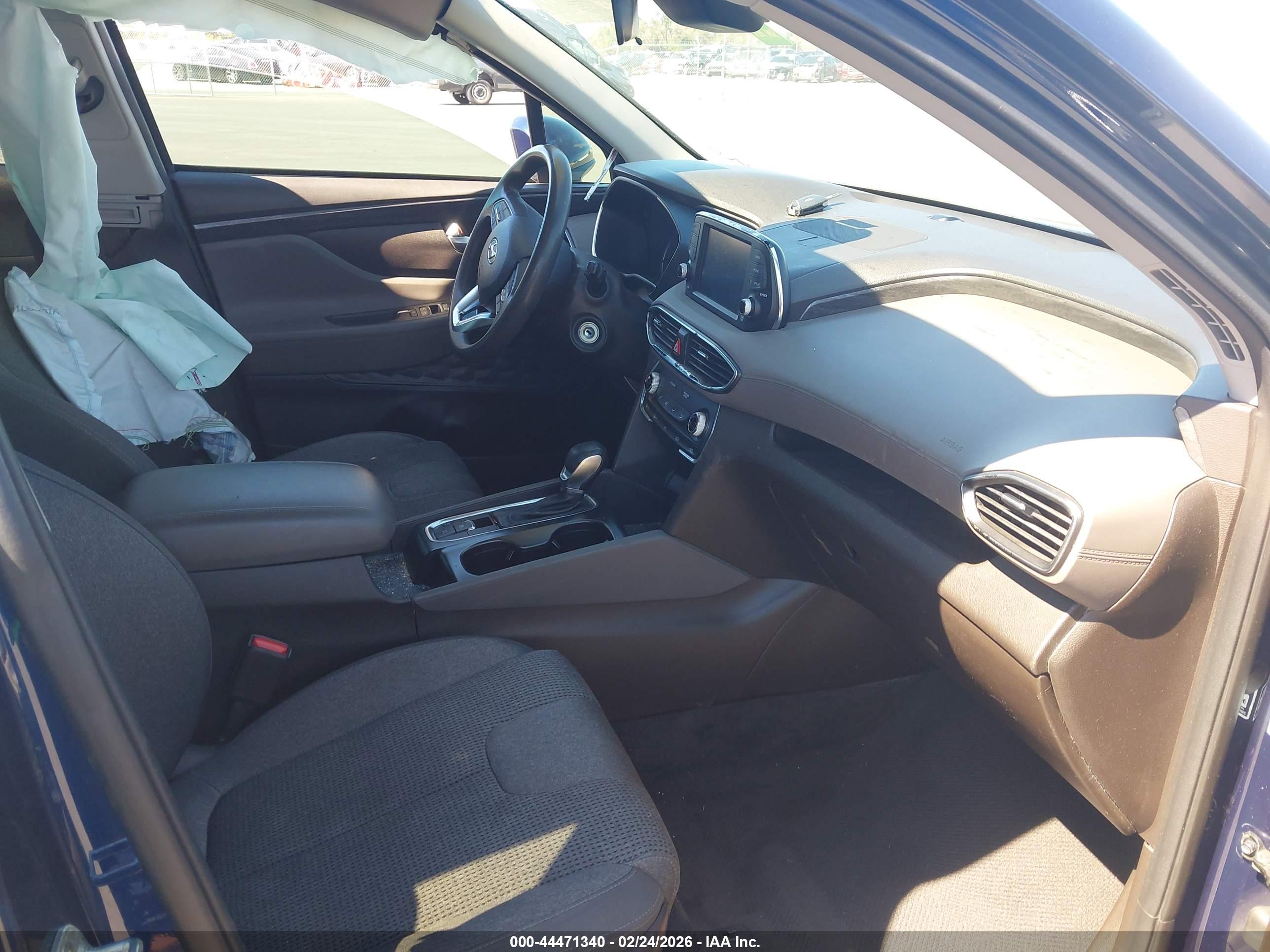 HYUNDAI SANTA image 5