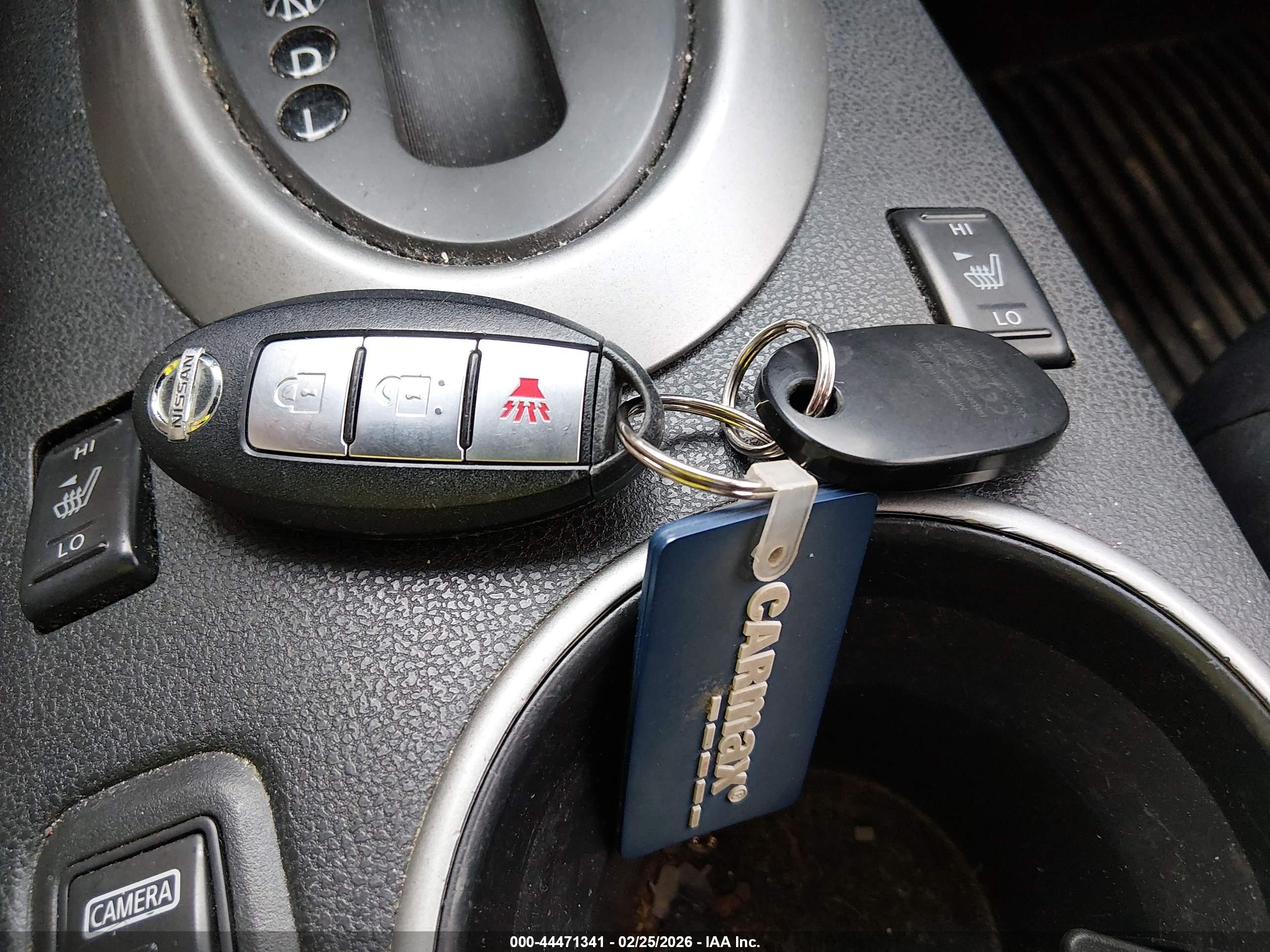 NISSAN ROGUE image 11