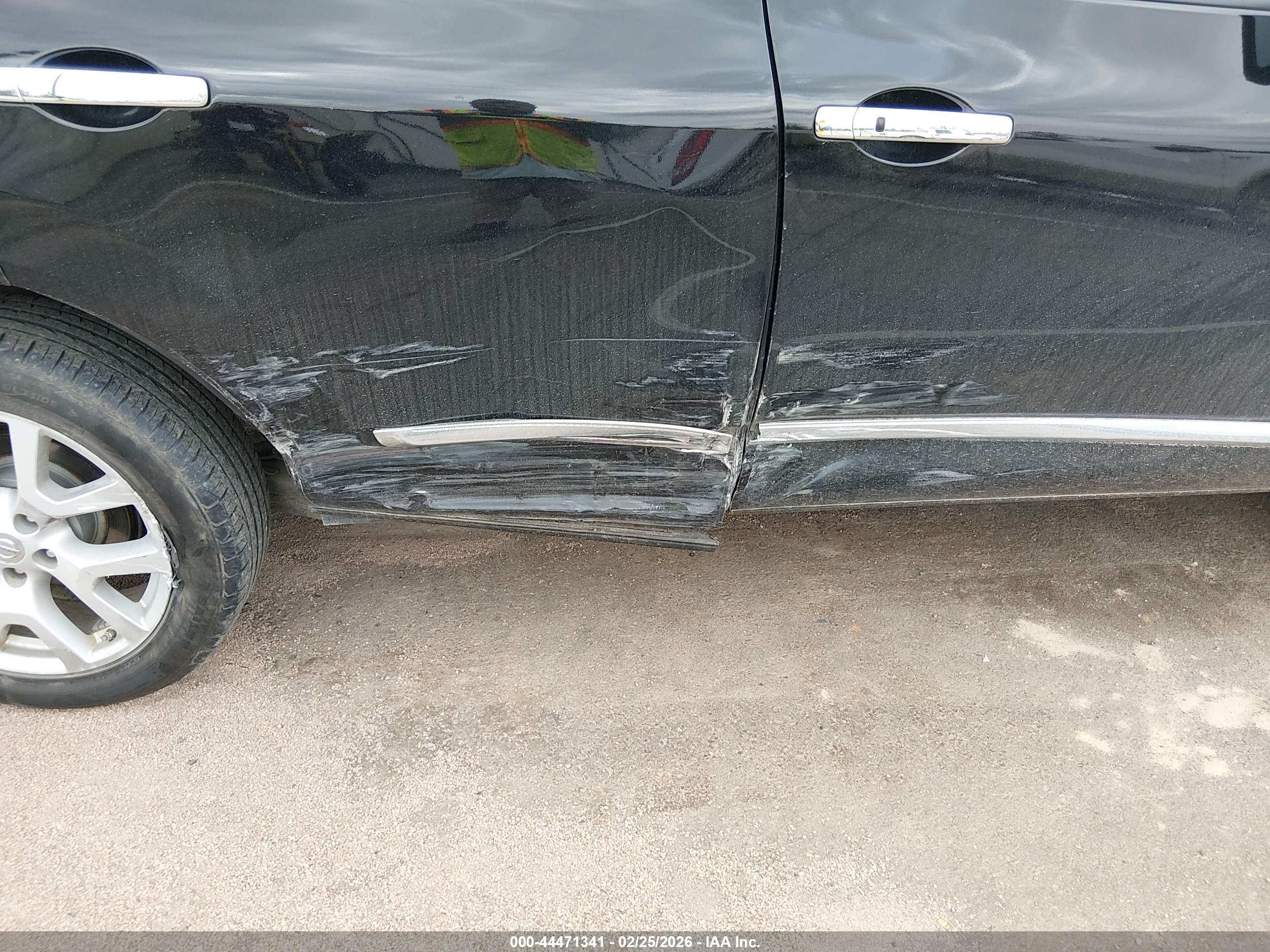 NISSAN ROGUE image 6