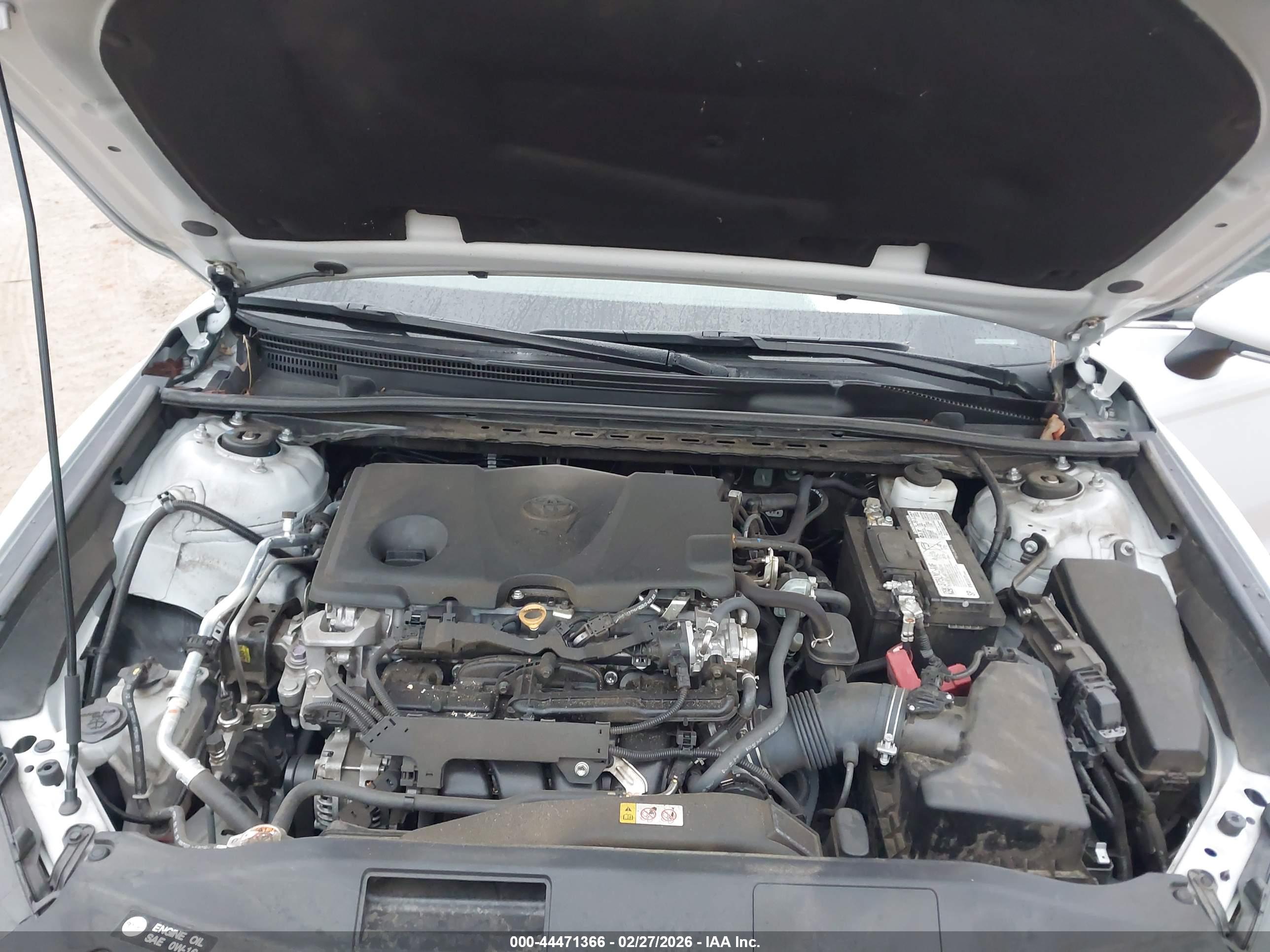 TOYOTA CAMRY image 10
