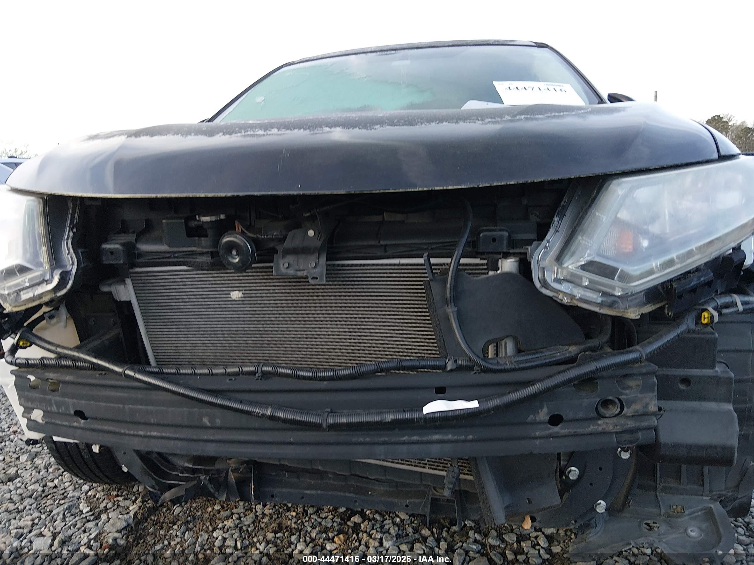 NISSAN ROGUE image 6