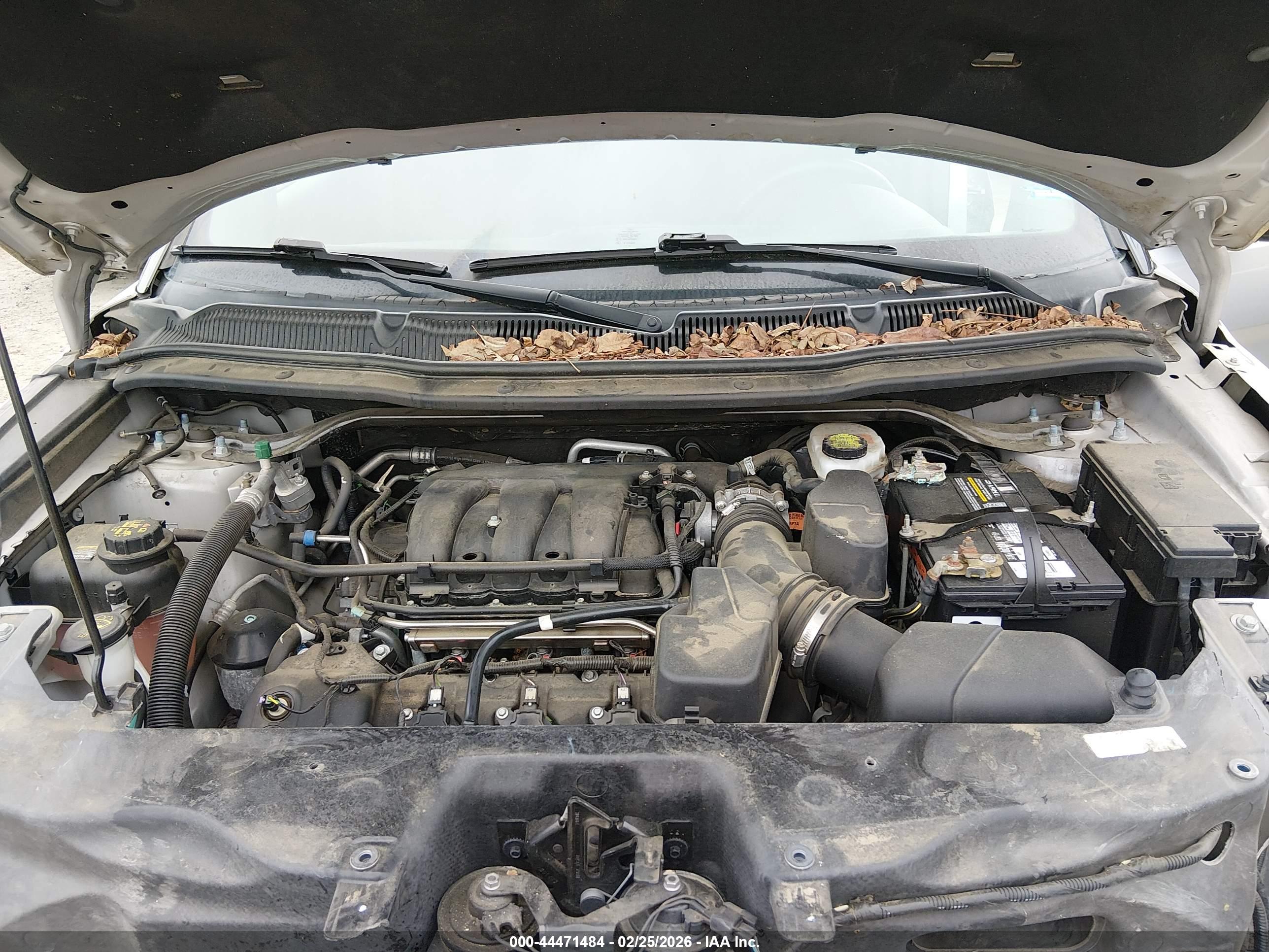 FORD EXPLORER image 10