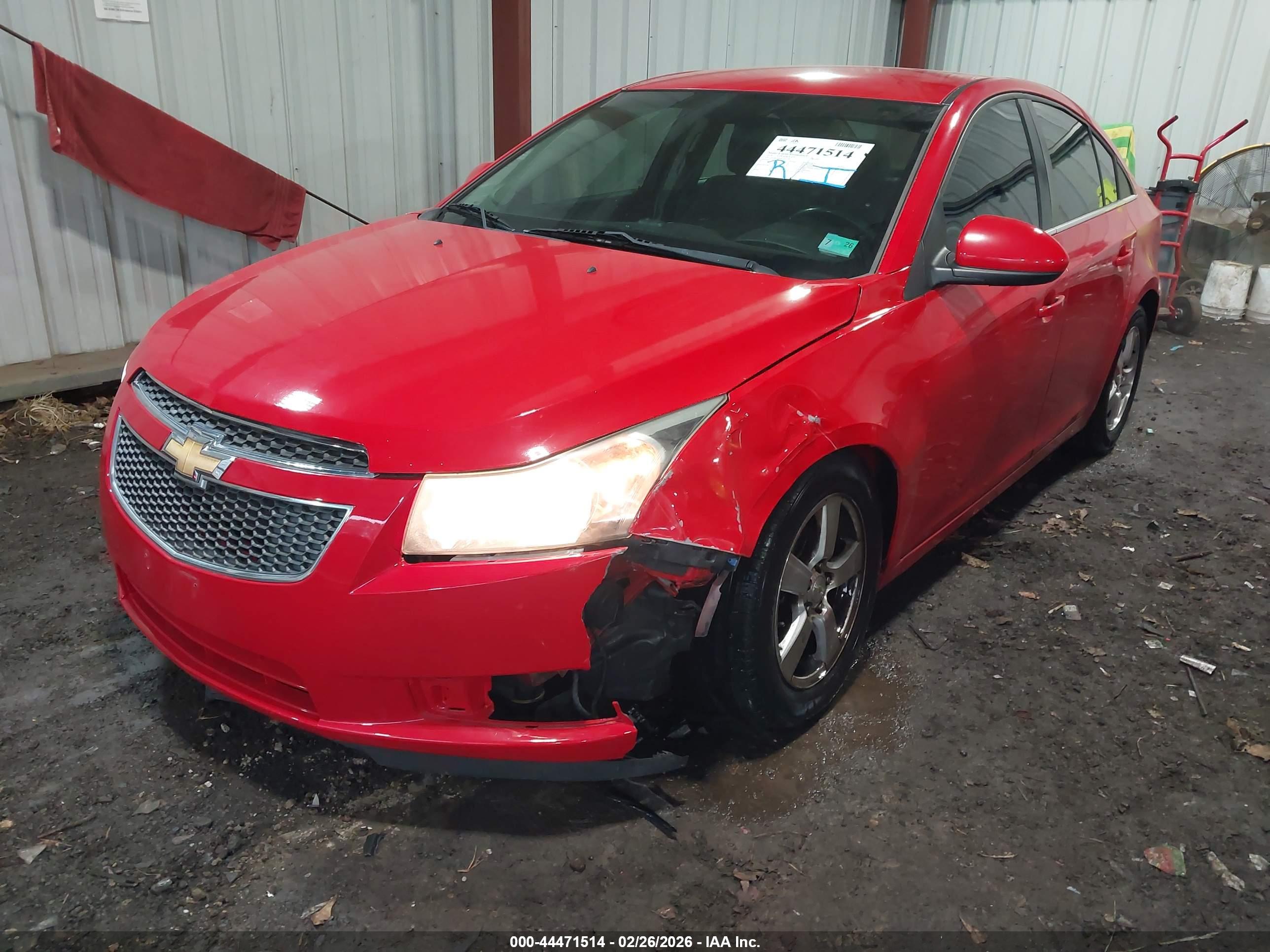 CHEVROLET CRUZE image 2