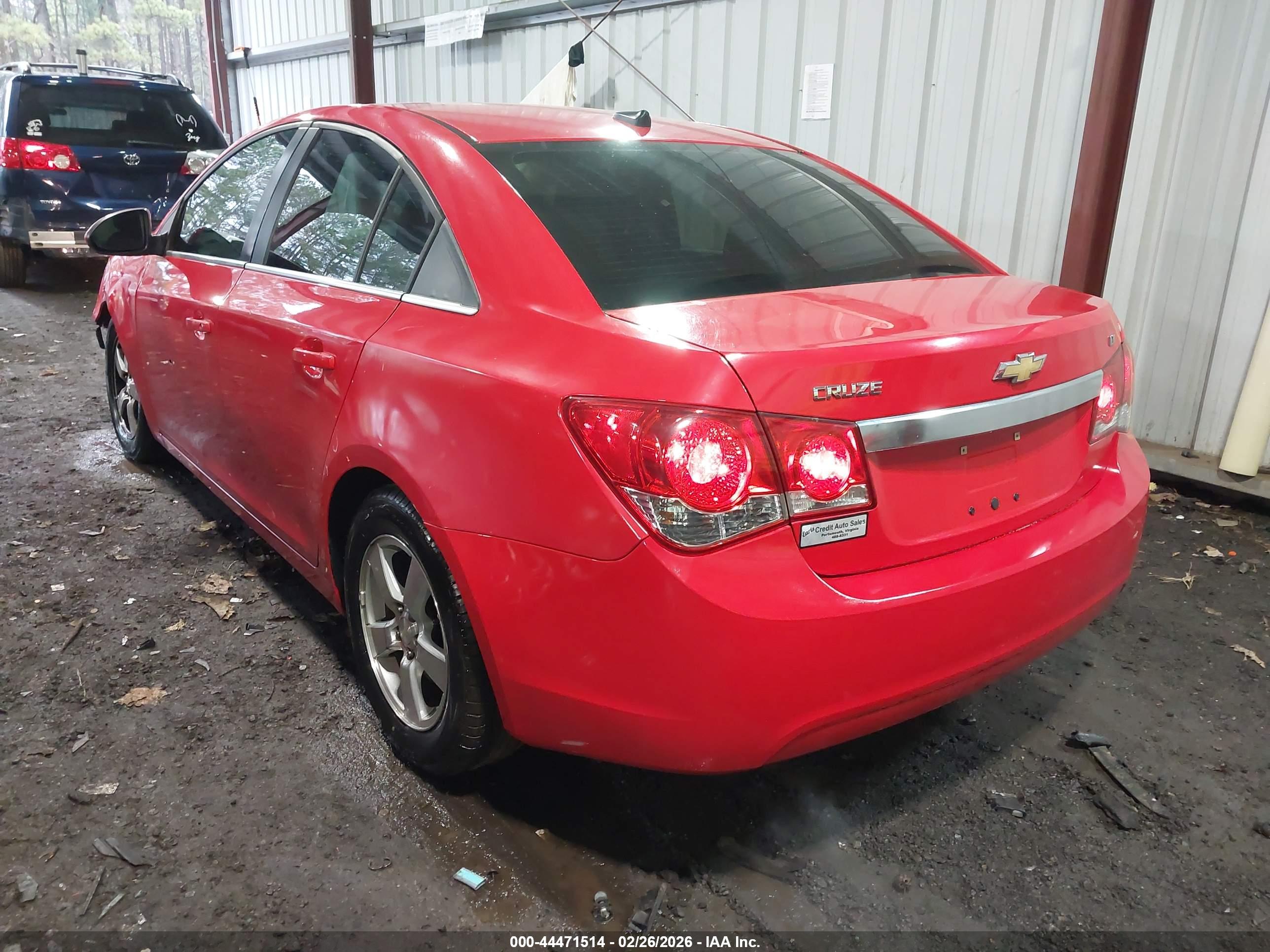 CHEVROLET CRUZE image 3