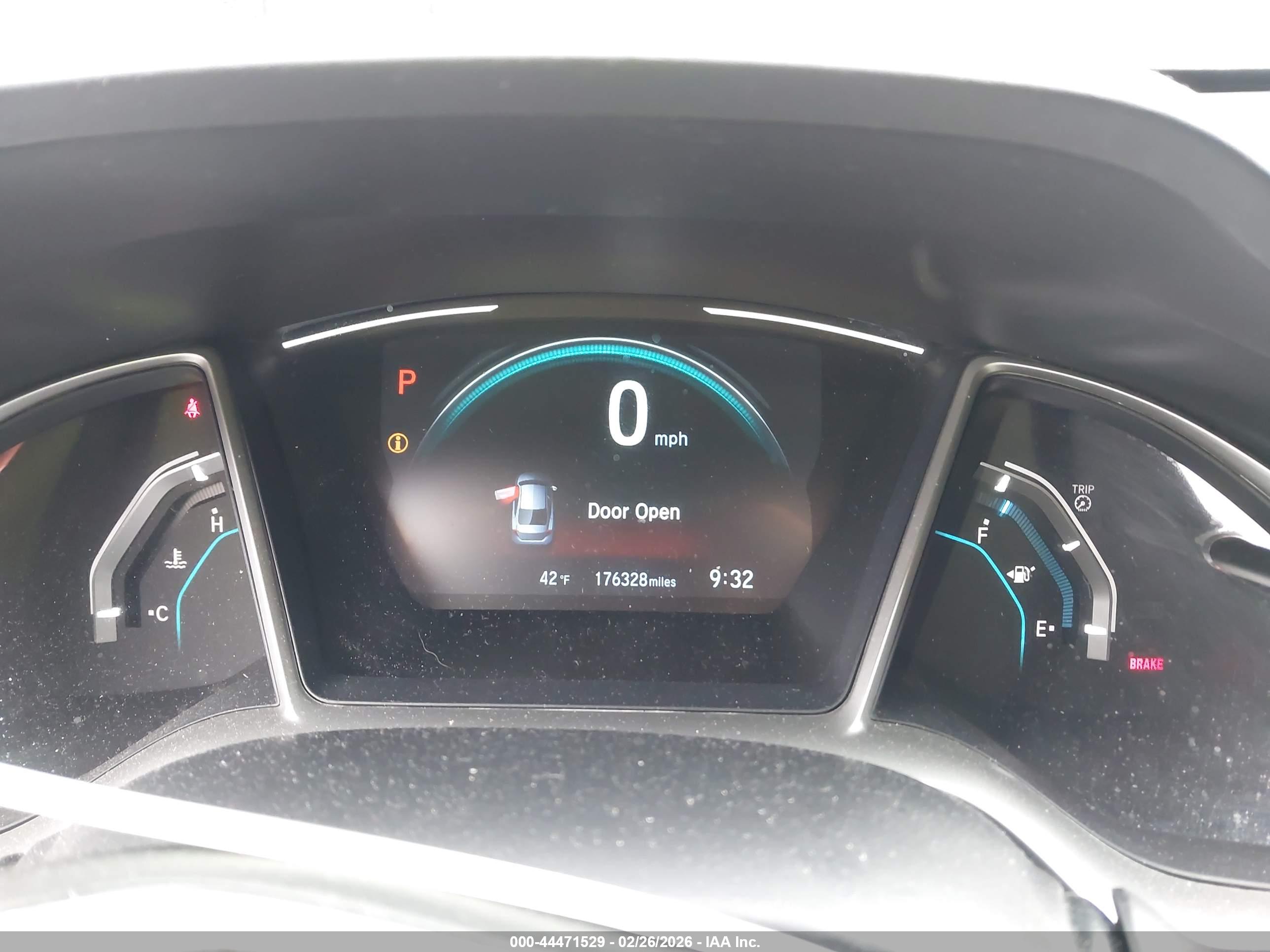 HONDA CIVIC image 7