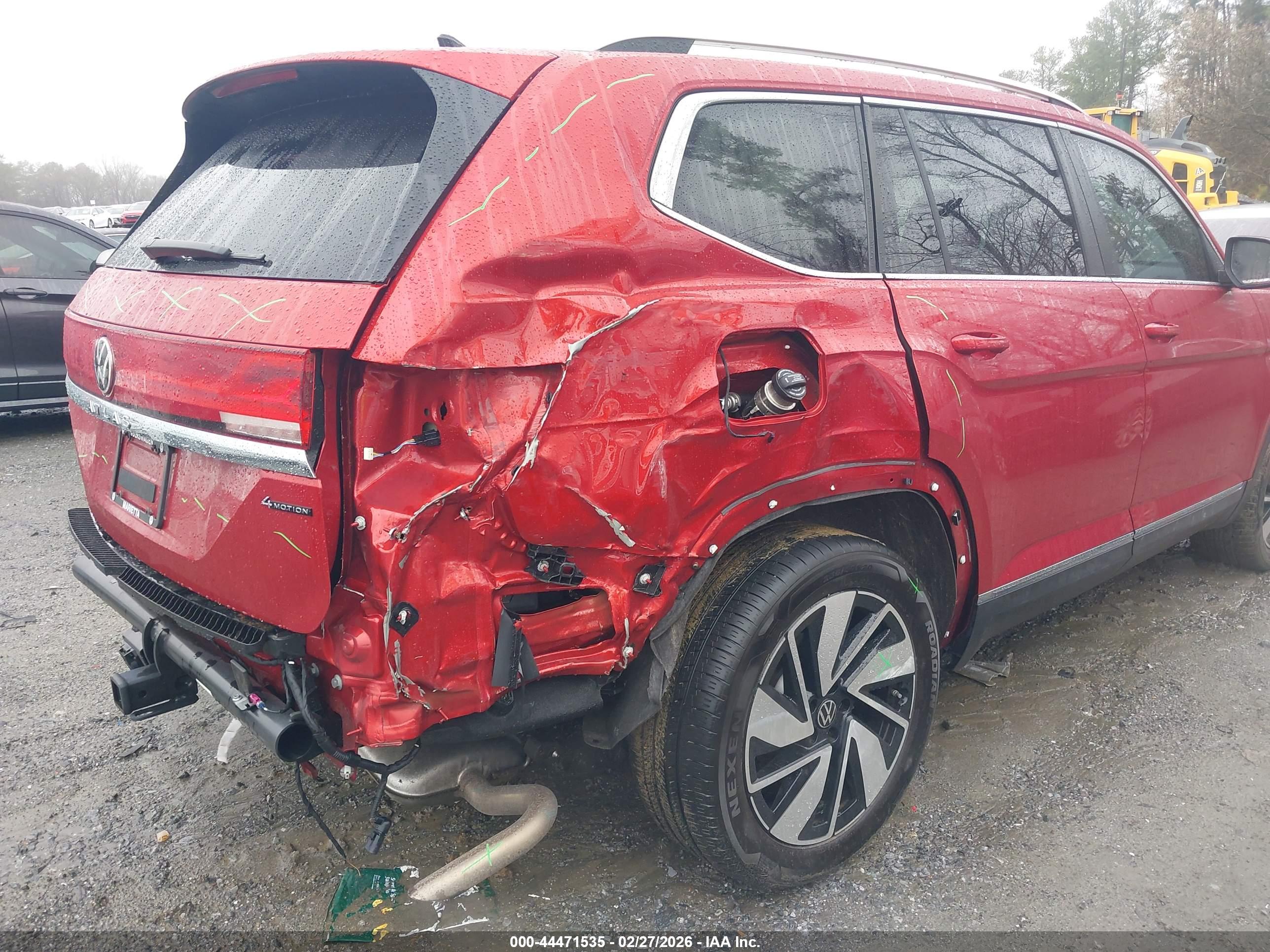 VOLKSWAGEN ATLAS image 6