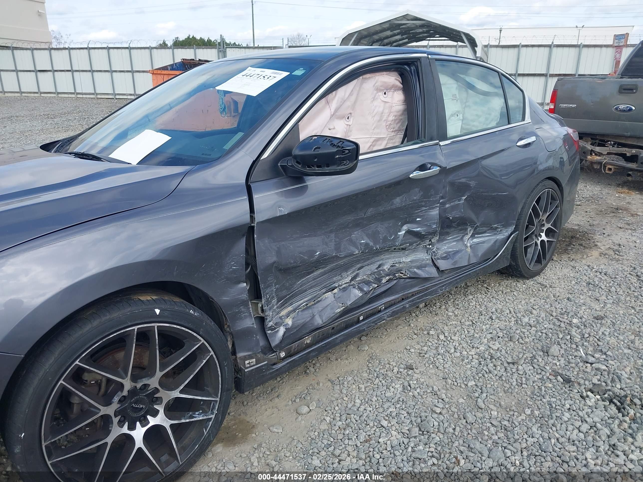 HONDA ACCORD image 6
