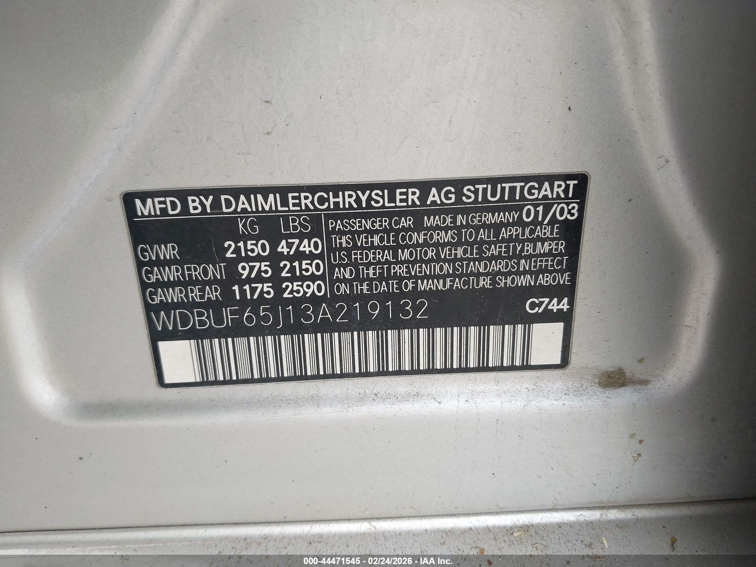 MERCEDES-BENZ E image 9