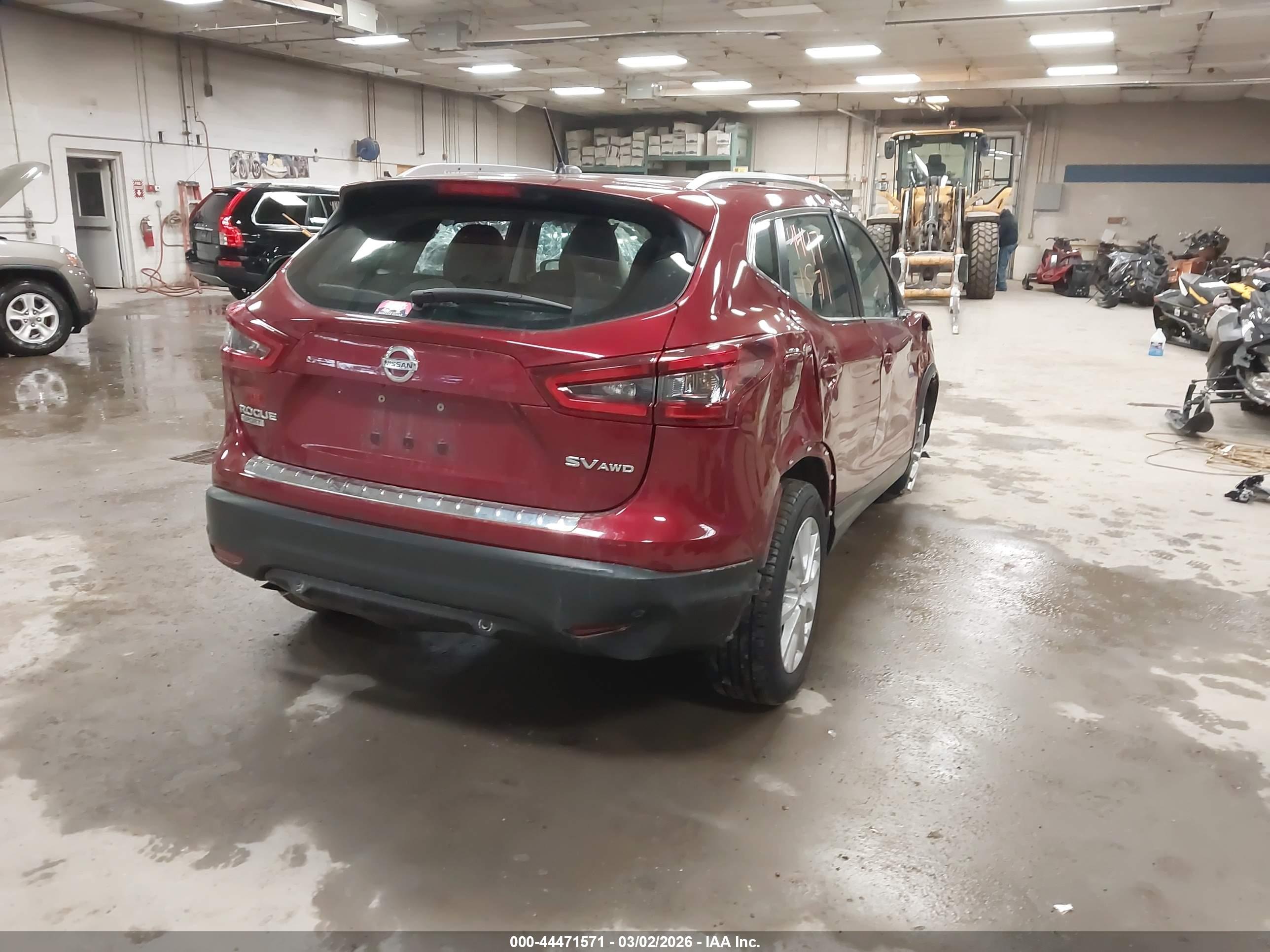 NISSAN ROGUE image 4