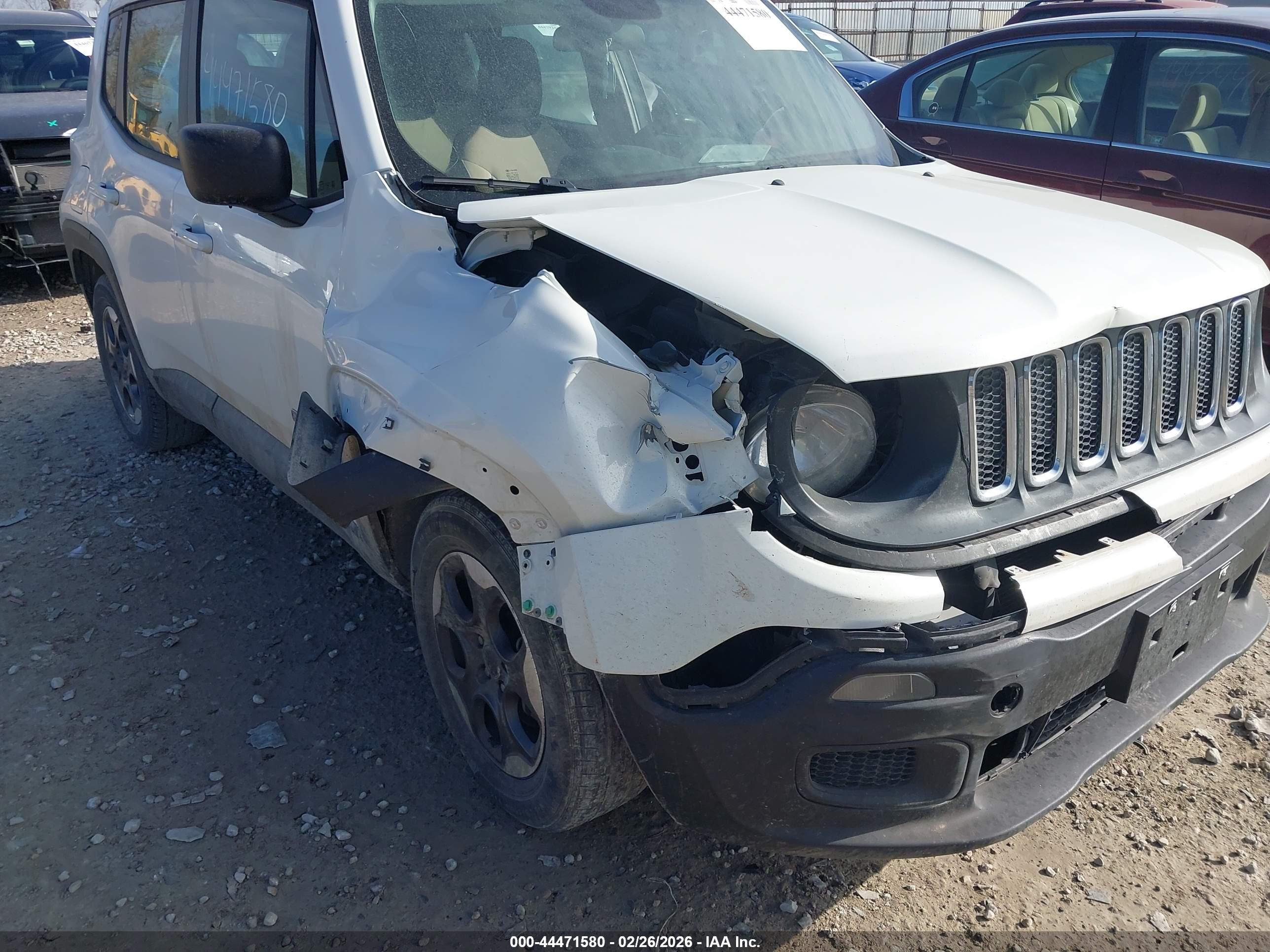 JEEP RENEGADE image 6