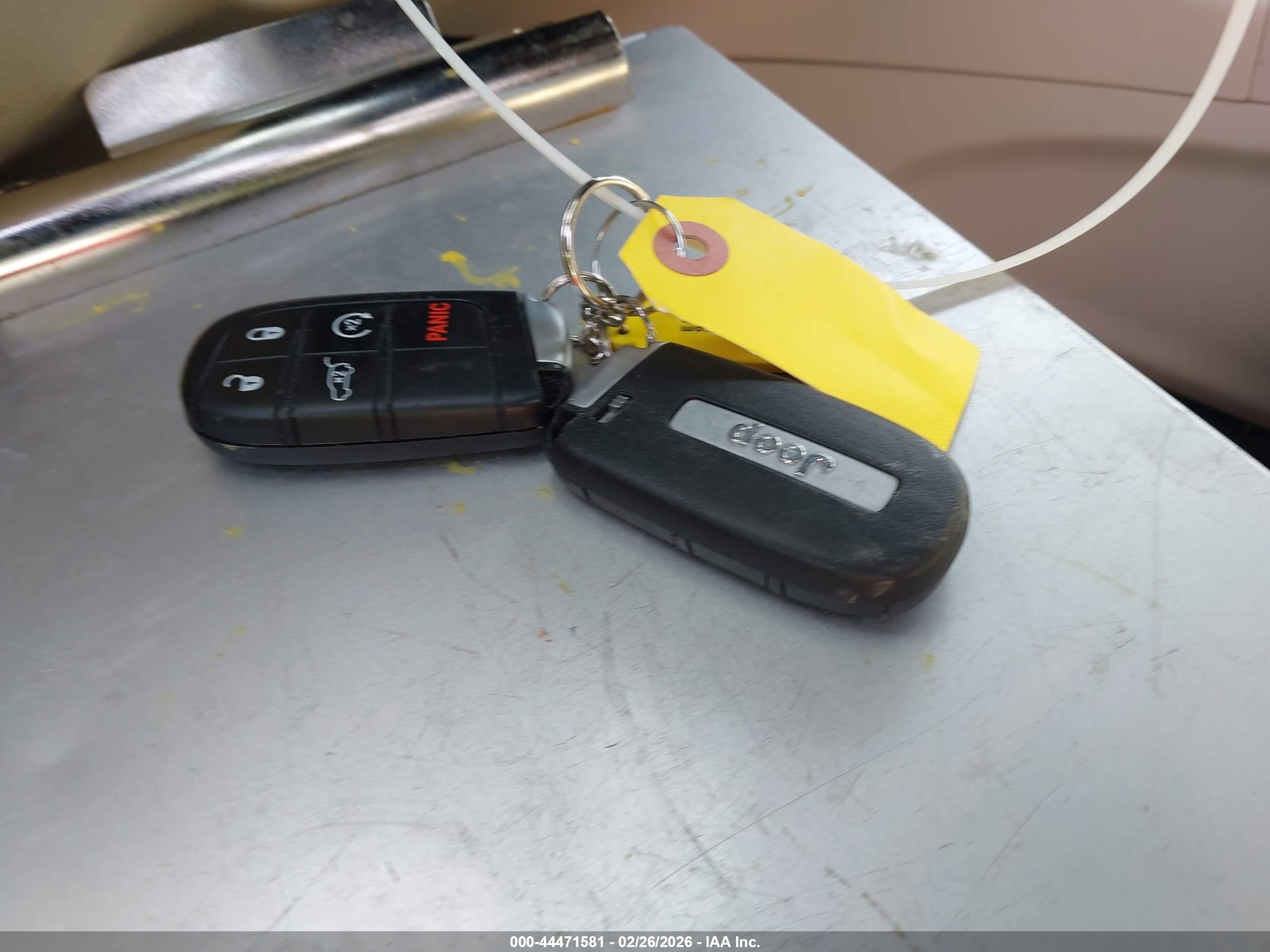 JEEP GRAND image 11
