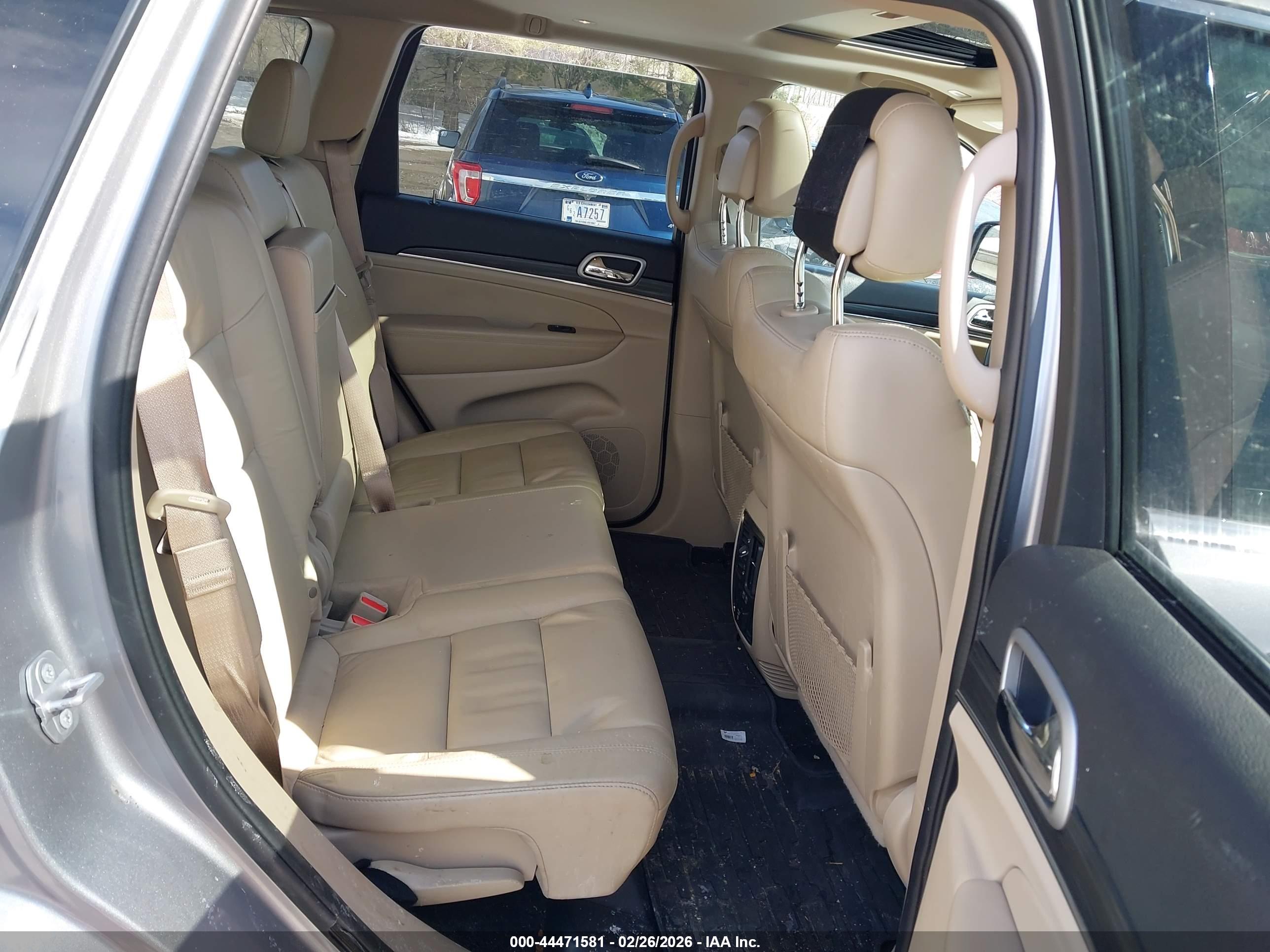 JEEP GRAND image 8