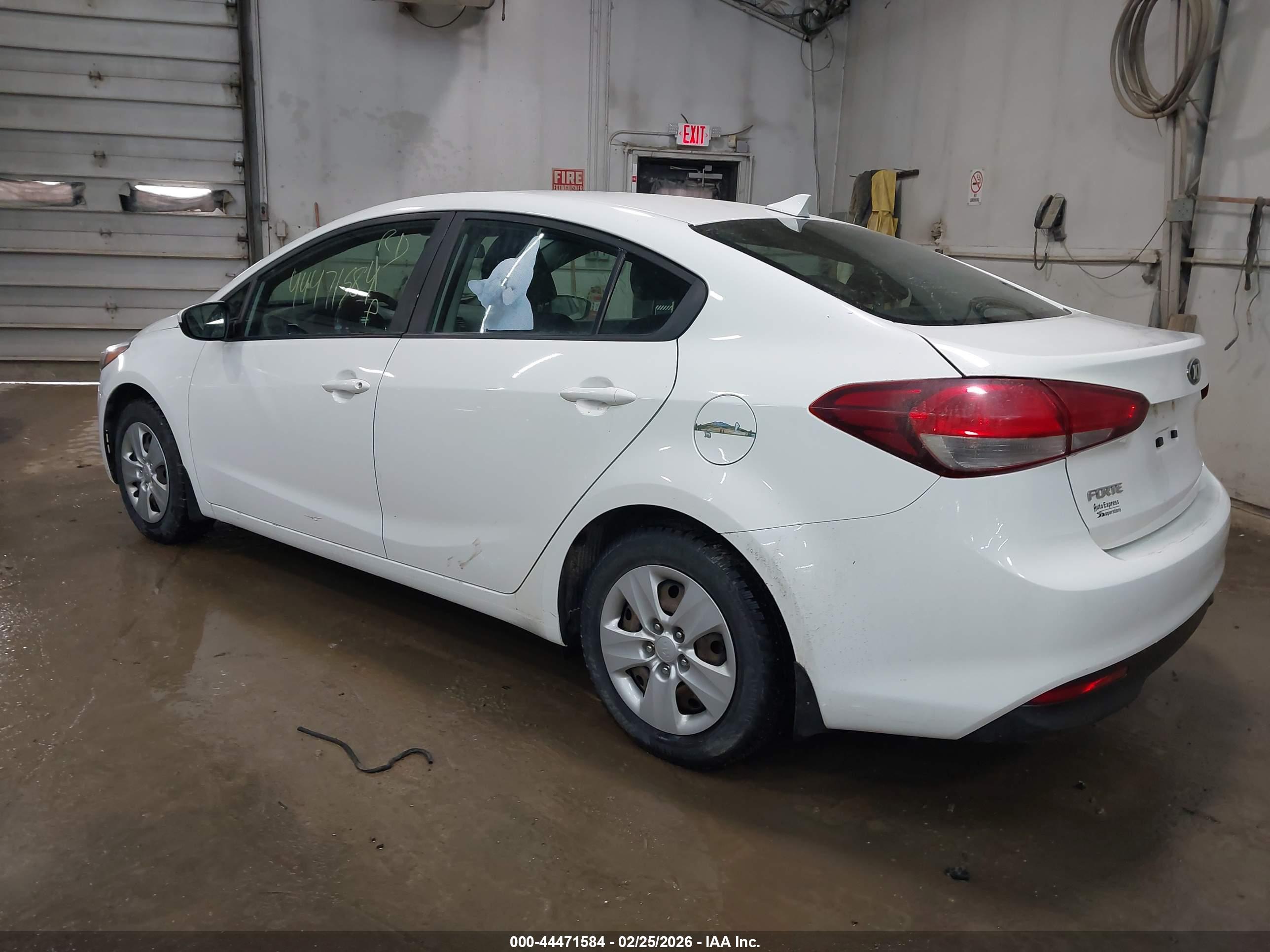 KIA FORTE image 3