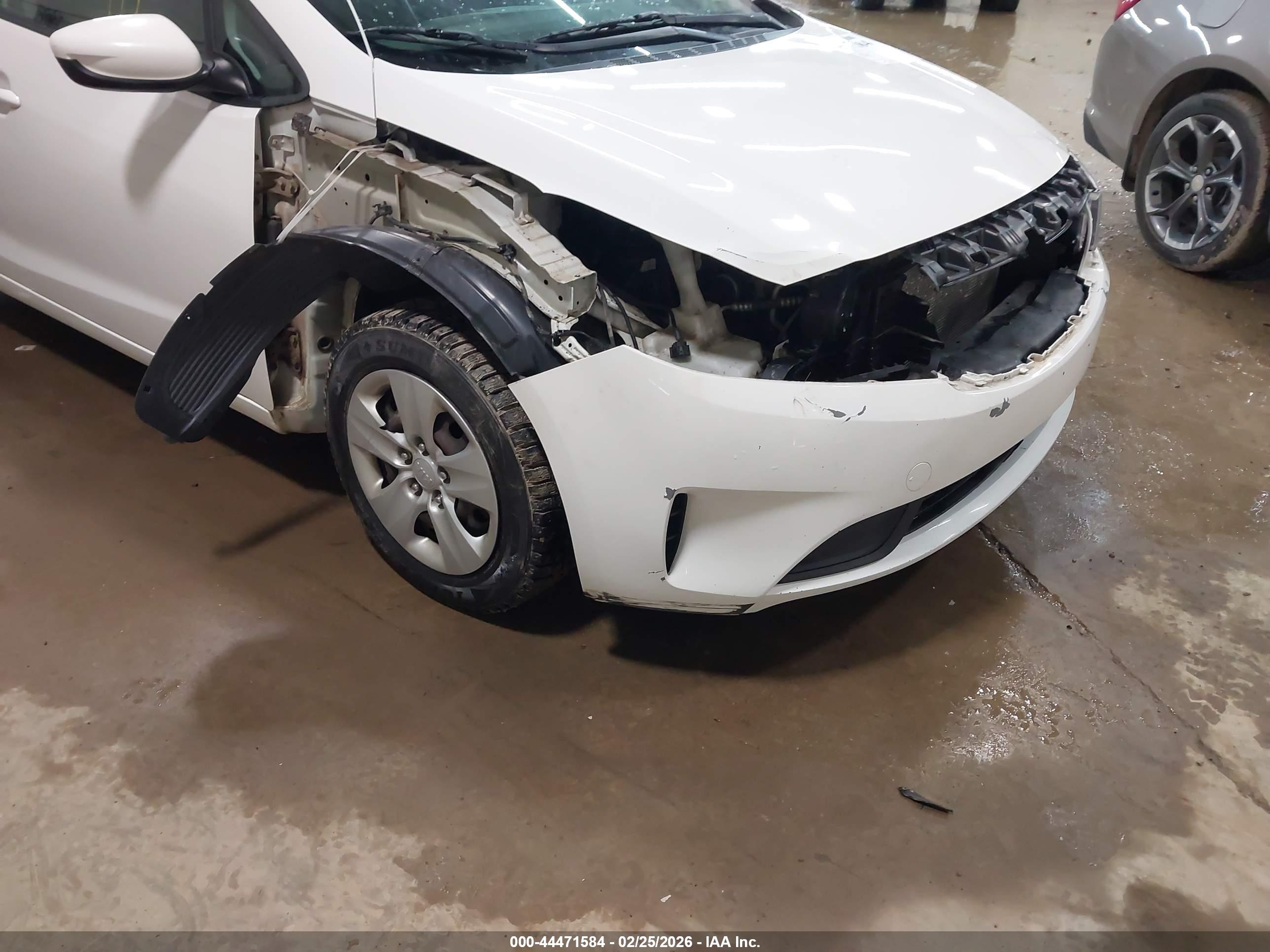 KIA FORTE image 6