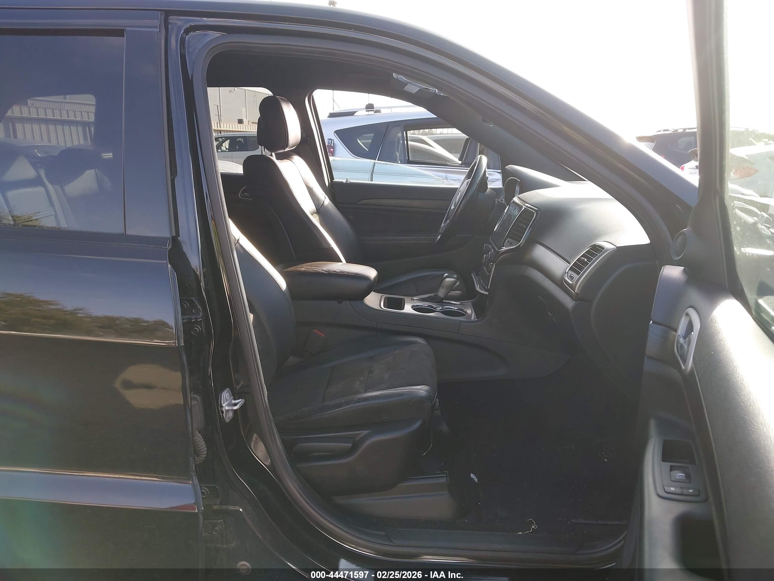 JEEP GRAND image 5