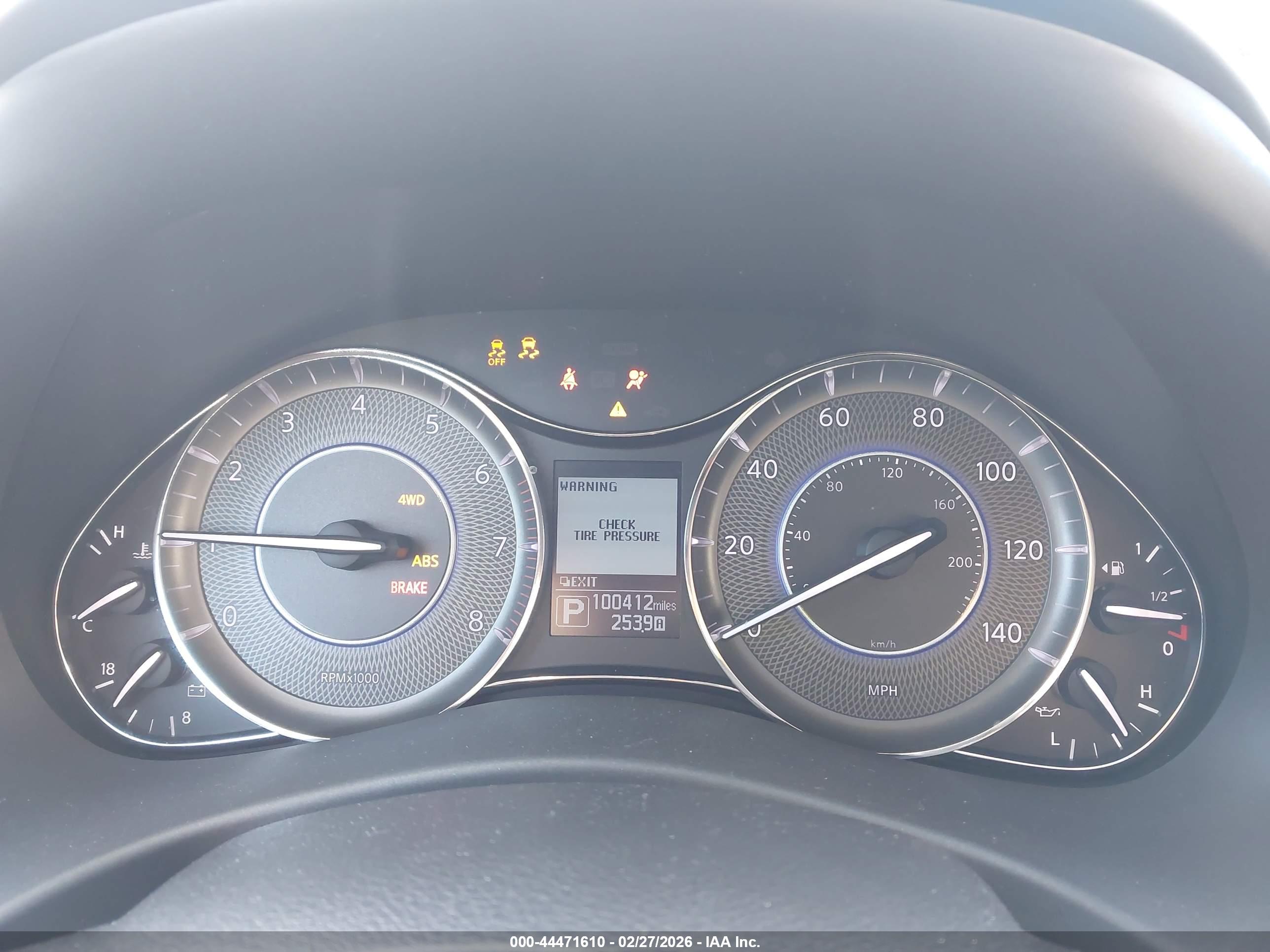 INFINITI QX80 image 7