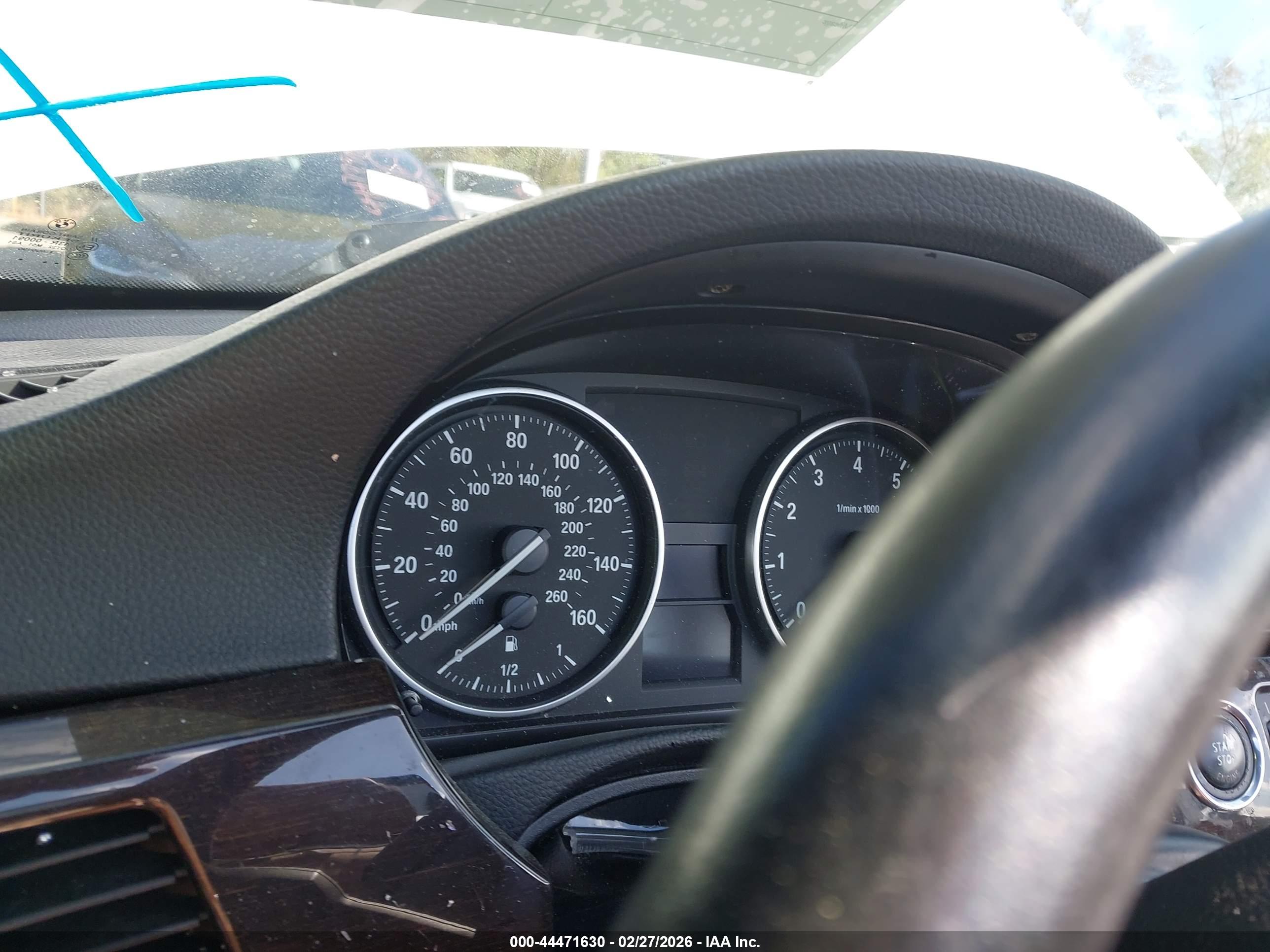 BMW 328I image 7